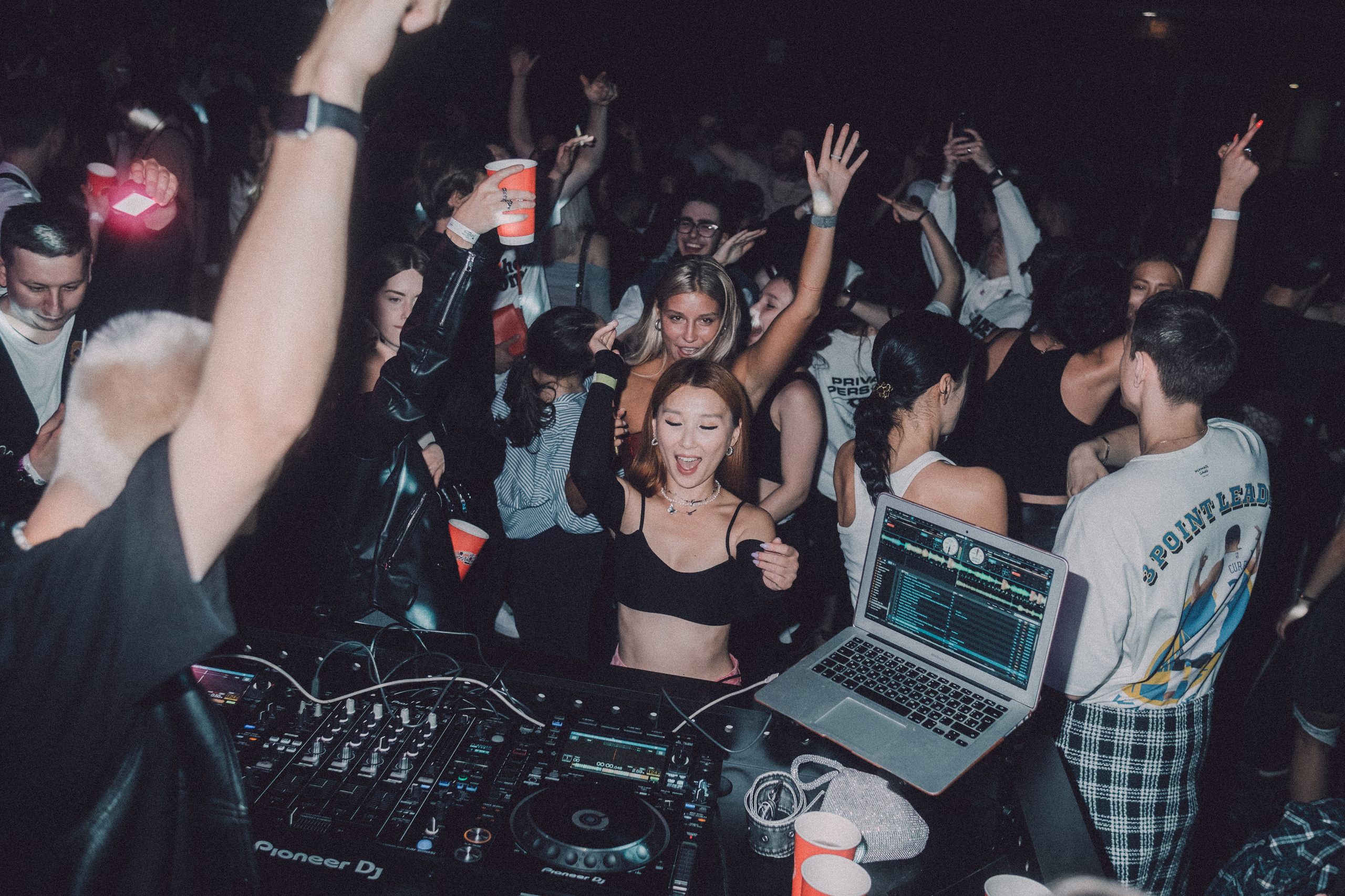 PALM ALMIGHTY. Репортажный и портретный фотограф в Москве Илья Спиридонов