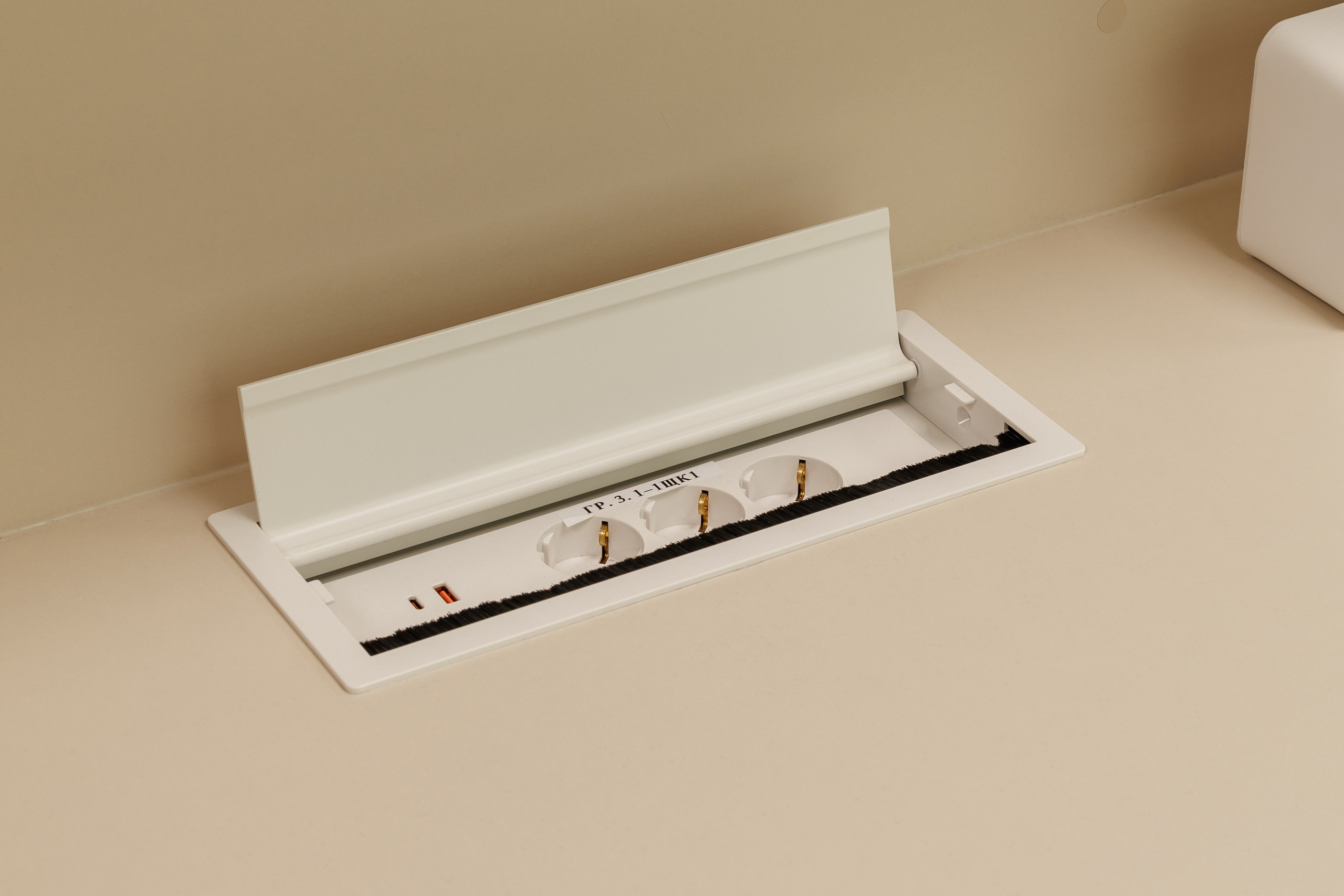 Стойки ресепшн, офис Яндекса