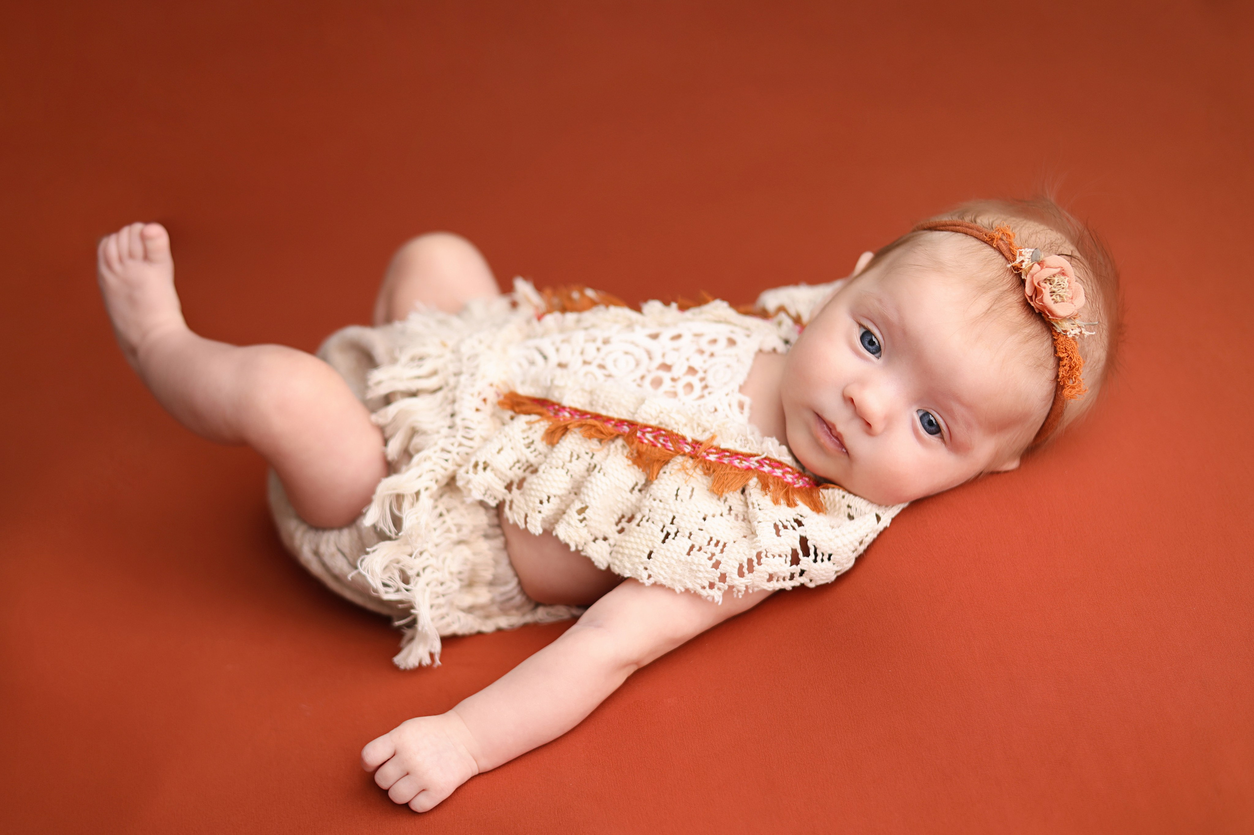 Катюше и Ксении 2 месяца. Фотограф новорожденных Москва. Ньюборн фотограф Москва