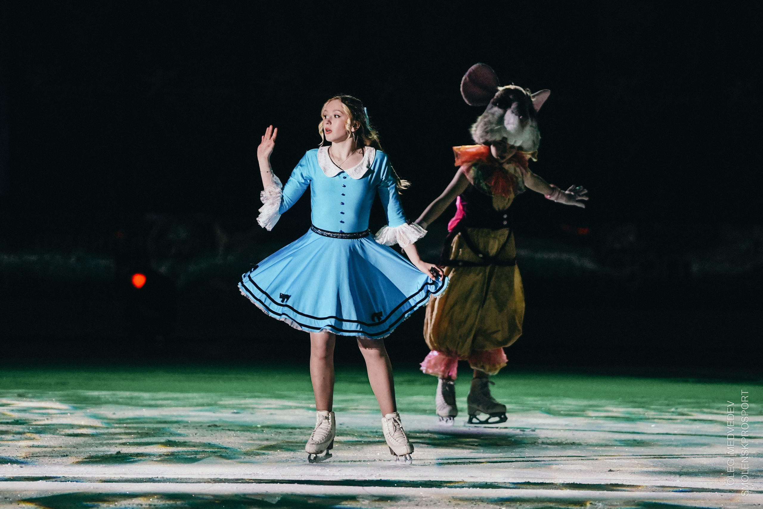 Алиса в стране чудес шоу на льду. Спортивный фотограф Олег Медведев | prosport67 | Смоленск