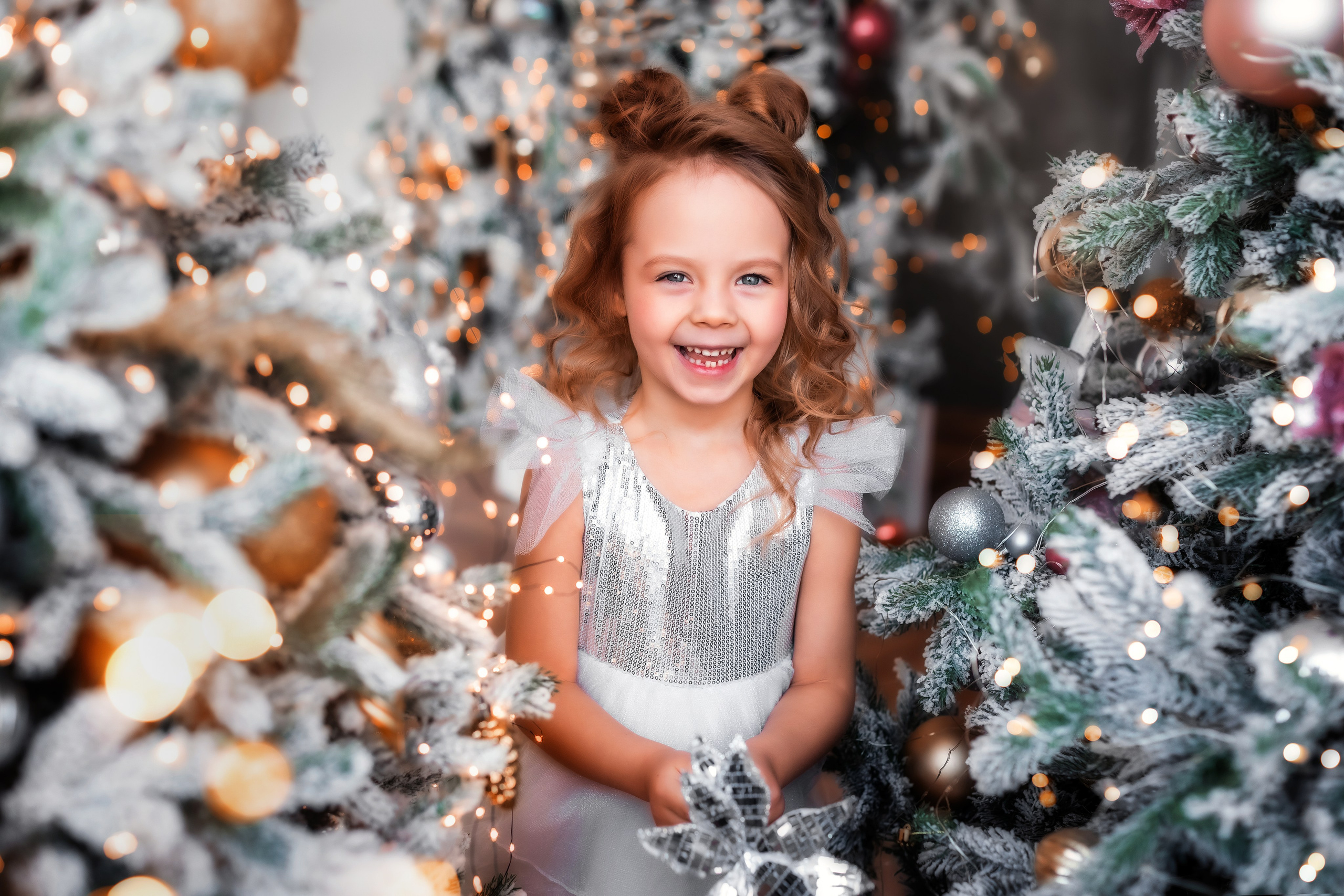 Новогодняя сказка для Кати и Миланы. Семейный и детский фотограф в Екатеринбурге Оксана Пипкина