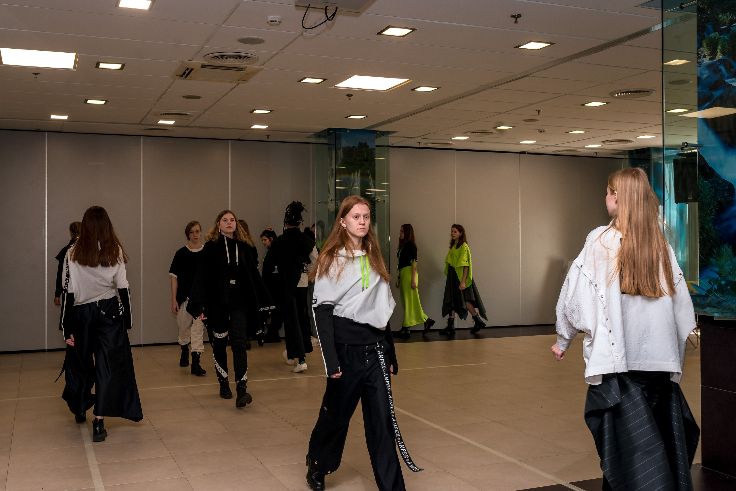 Репетиция показа мод в Москве 2022 г. Женский фотограф Крещение Венчание Москва Брянск