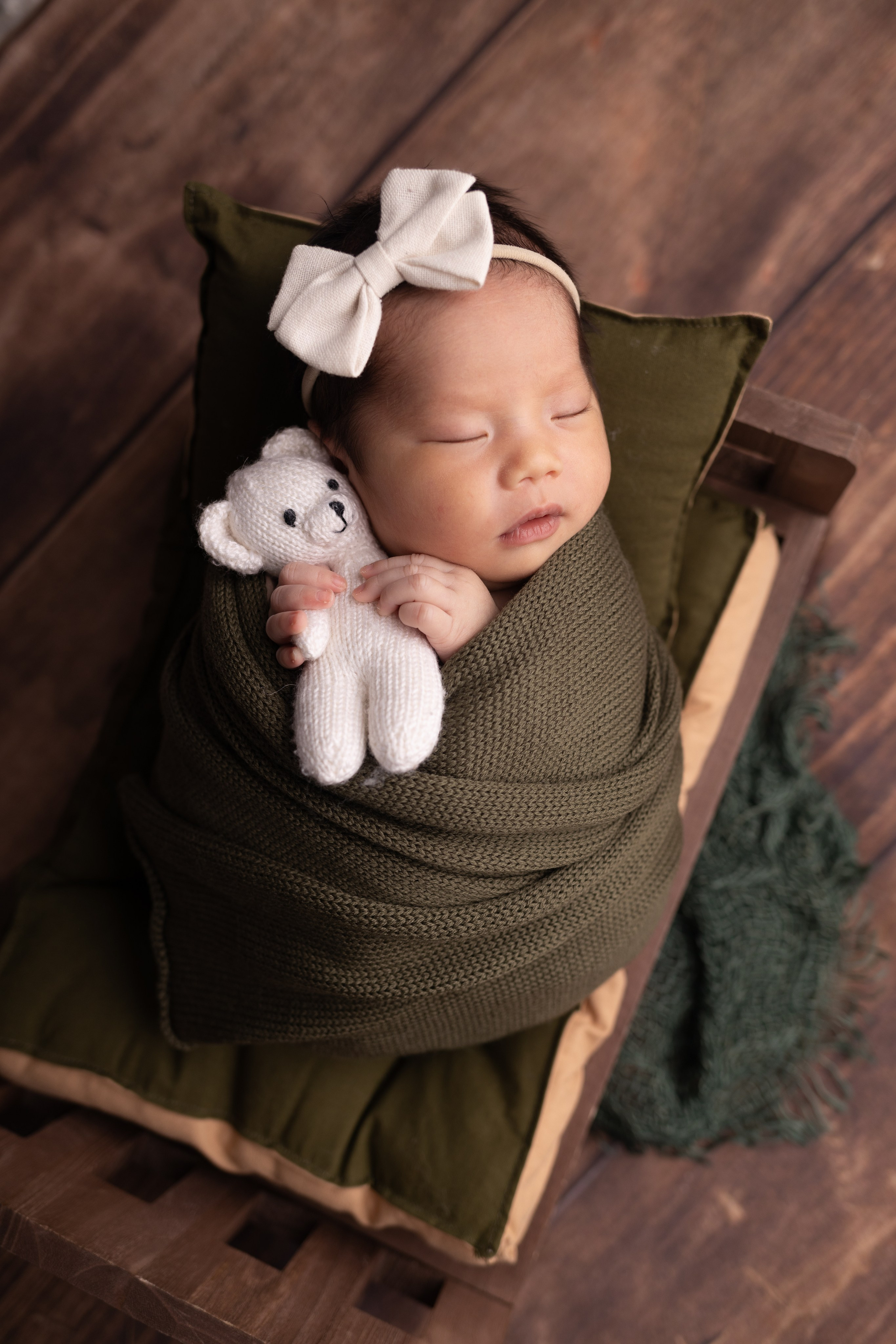 Классическая фотосессия малыша. Фотограф новорожденных малышей в Омске и Омской области Эльвира Камаева