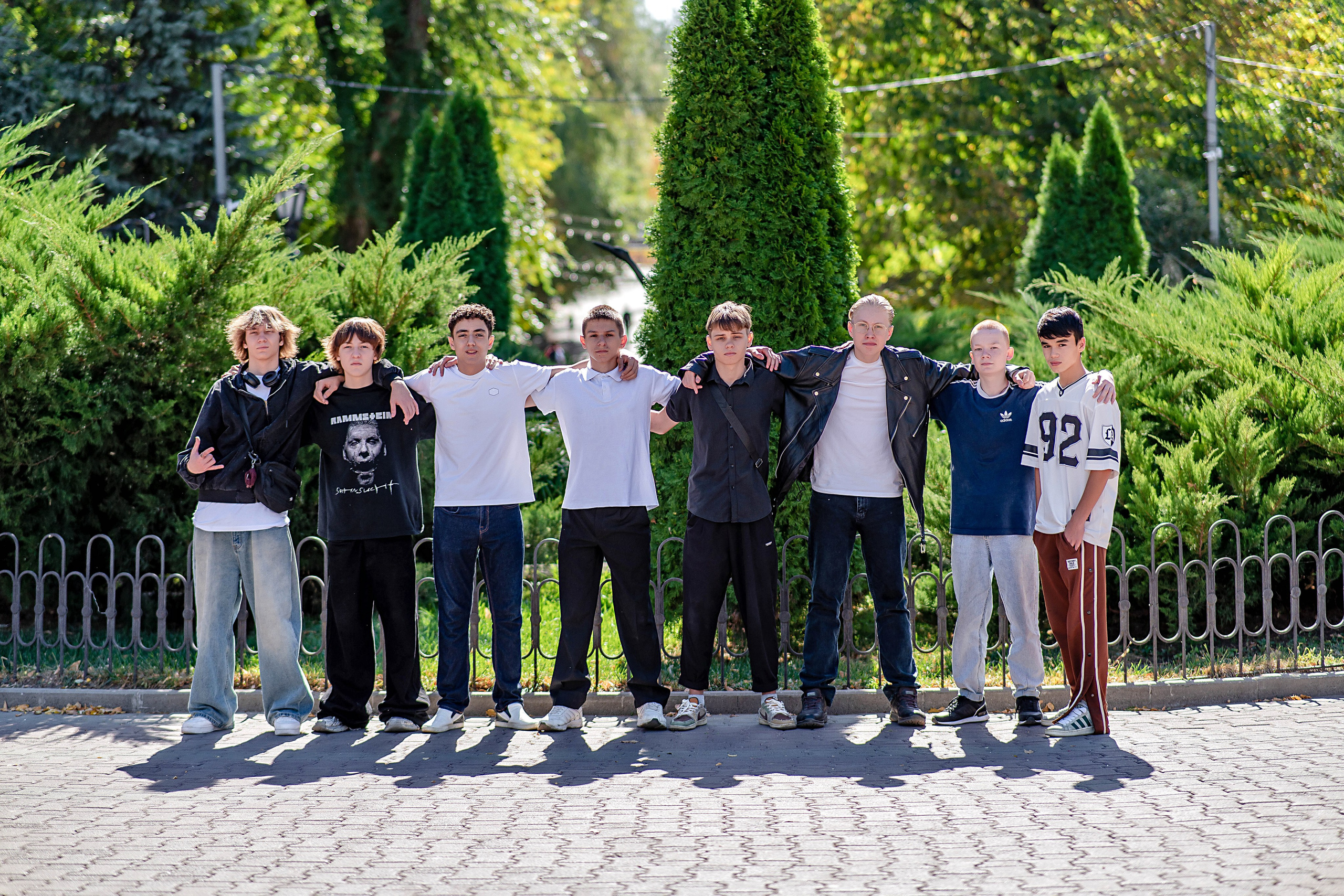 ФОТОКНИГИ ДЛЯ ШКОЛЫ, ВЫПУСКНЫЕ ФОТОКНИГИ В РОСТОВЕ, АЛЬБОМЫ. Современные Выпускные Альбомы в Ростове-на-Дону