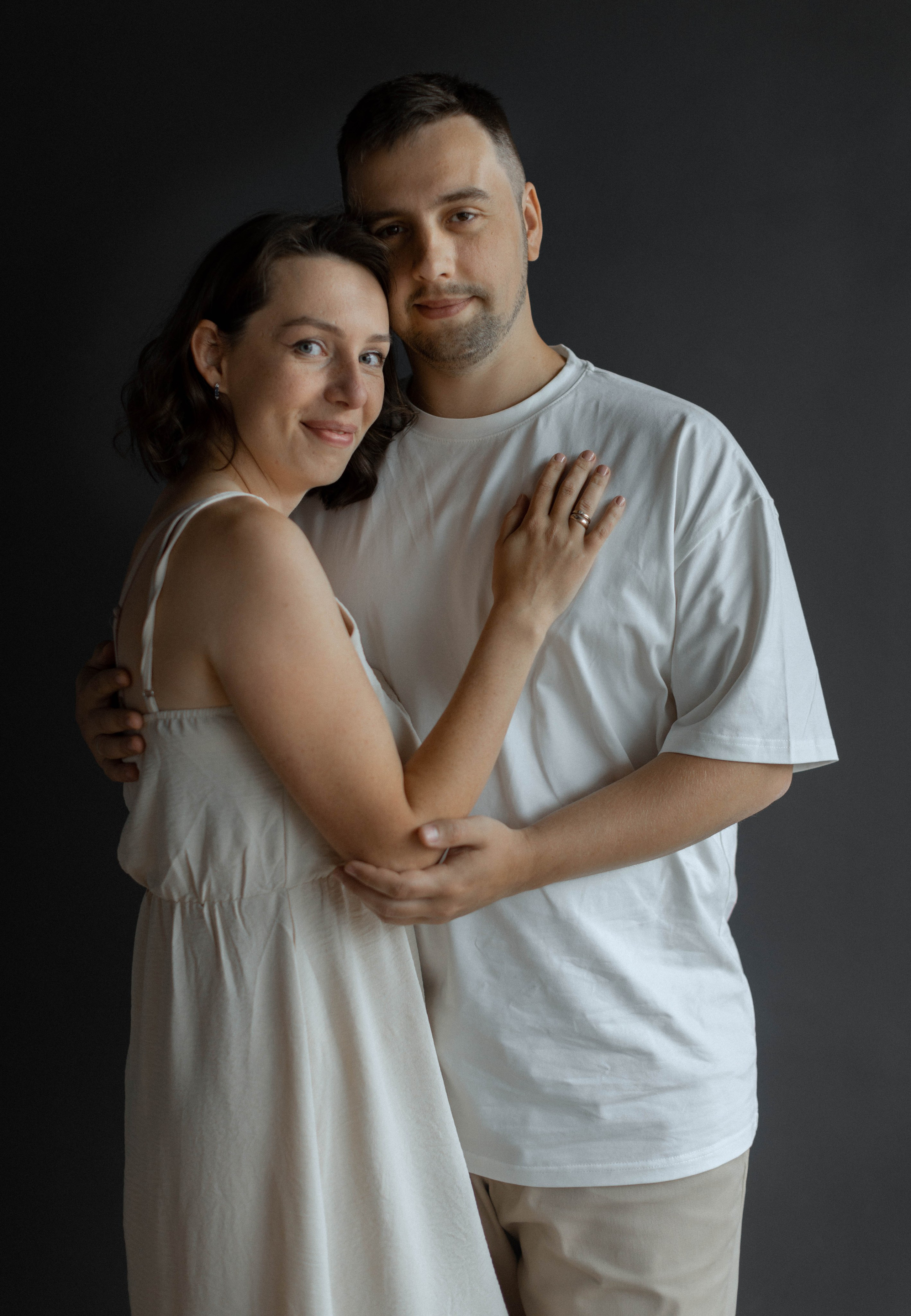 Артем, Виктория и их малыш