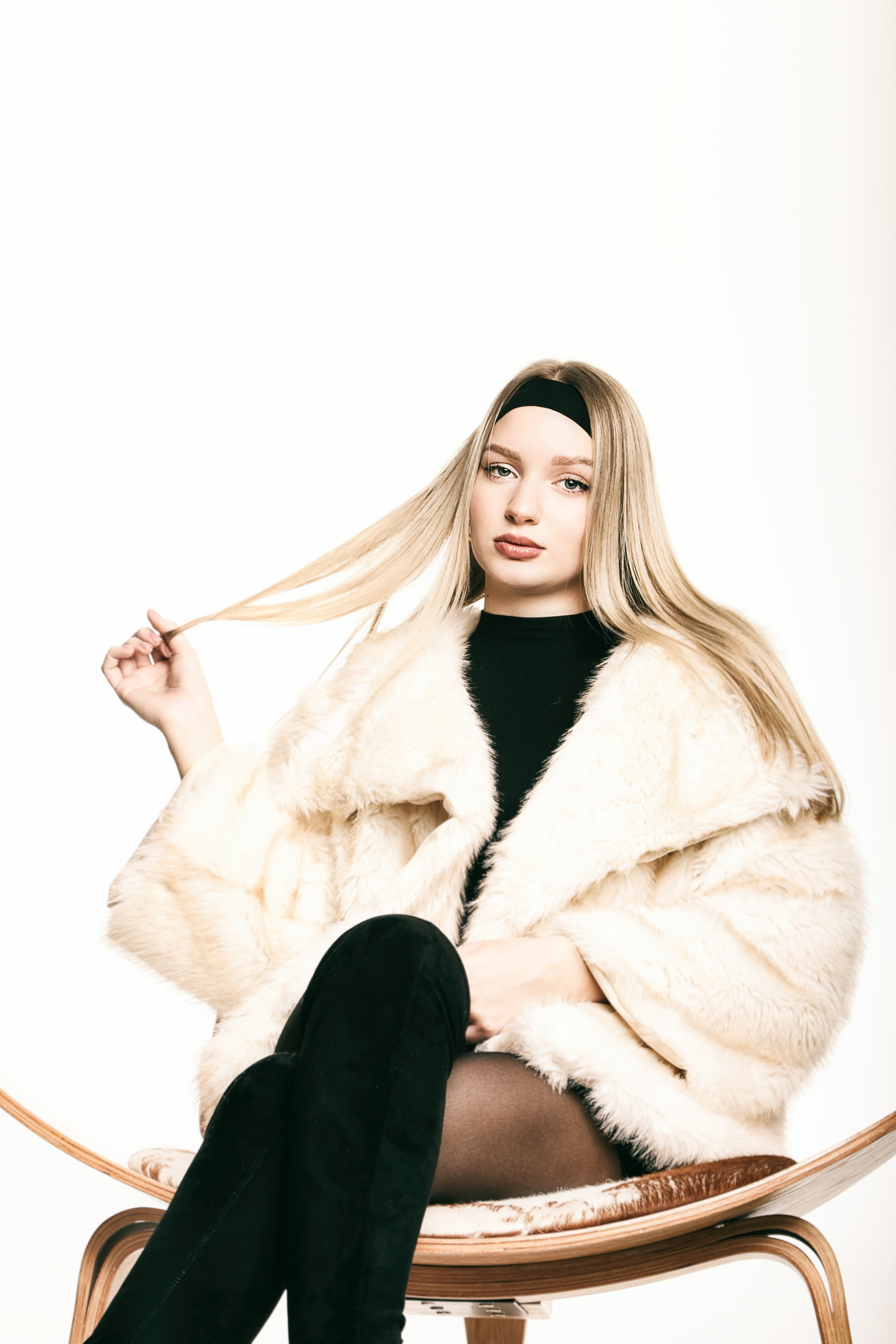 Шуба. Алиса Томшина — Фотограф / Видеограф