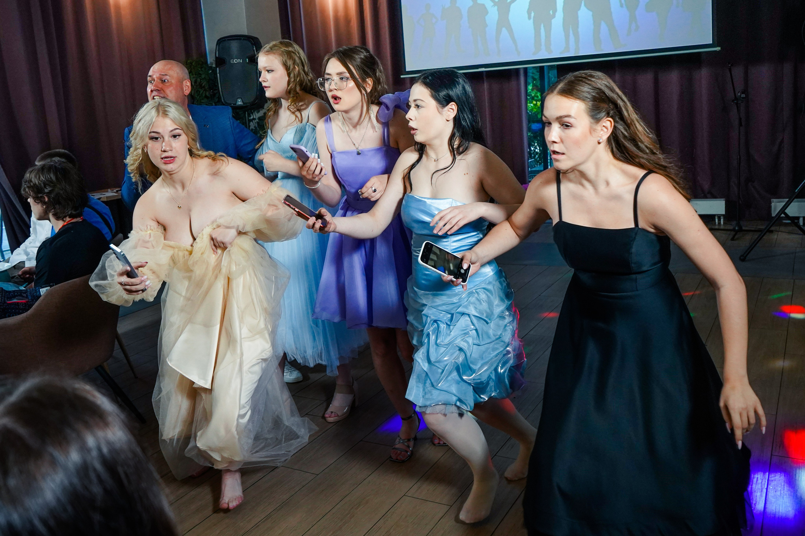 Выпускной вечер, гимназия № 40, 9 класс. Семейный и портретный фотограф в Екатеринбурге Анна Лобанова