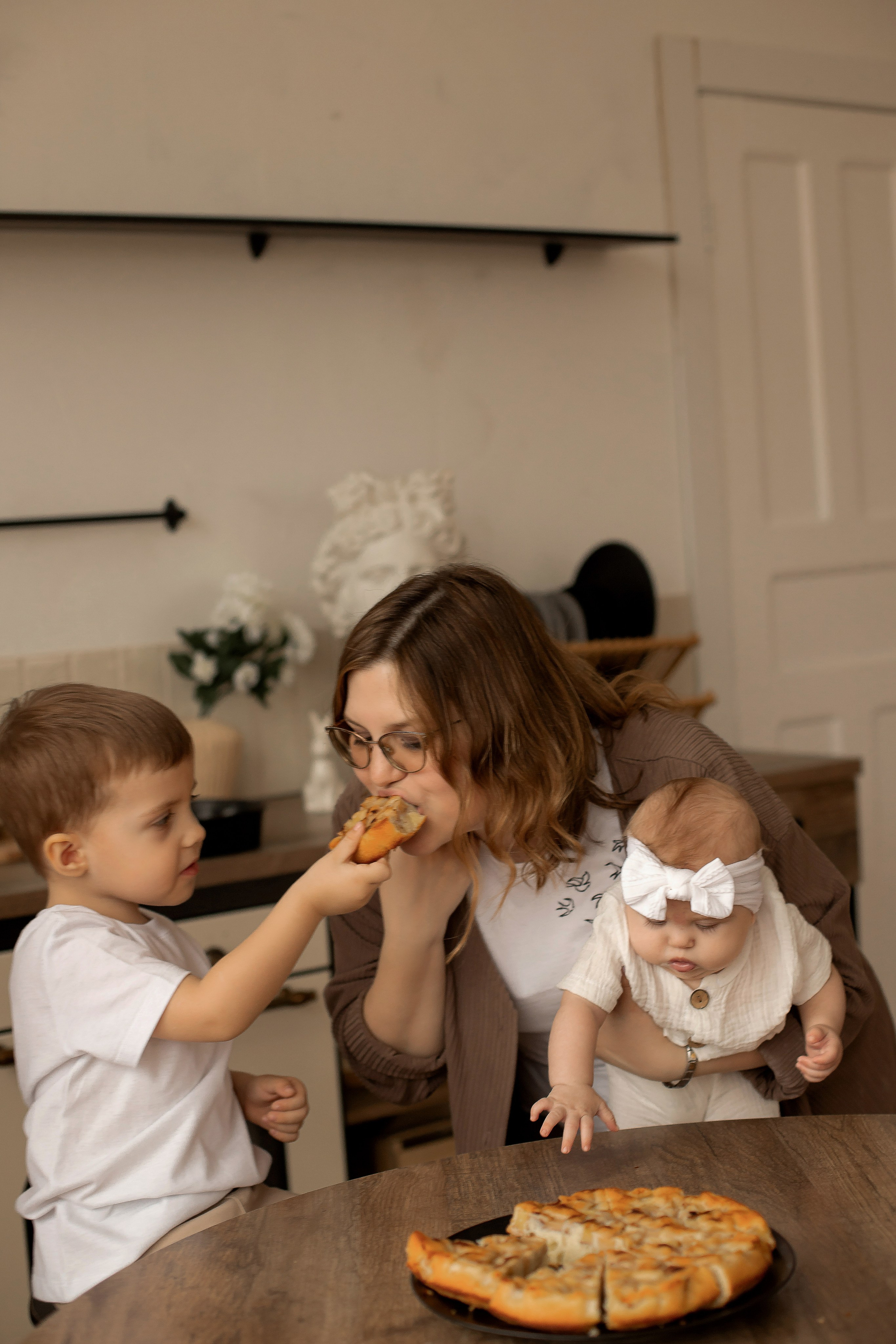 Печем пирог. Семейный и детский фотограф в Красноярске Анна Маюрова
