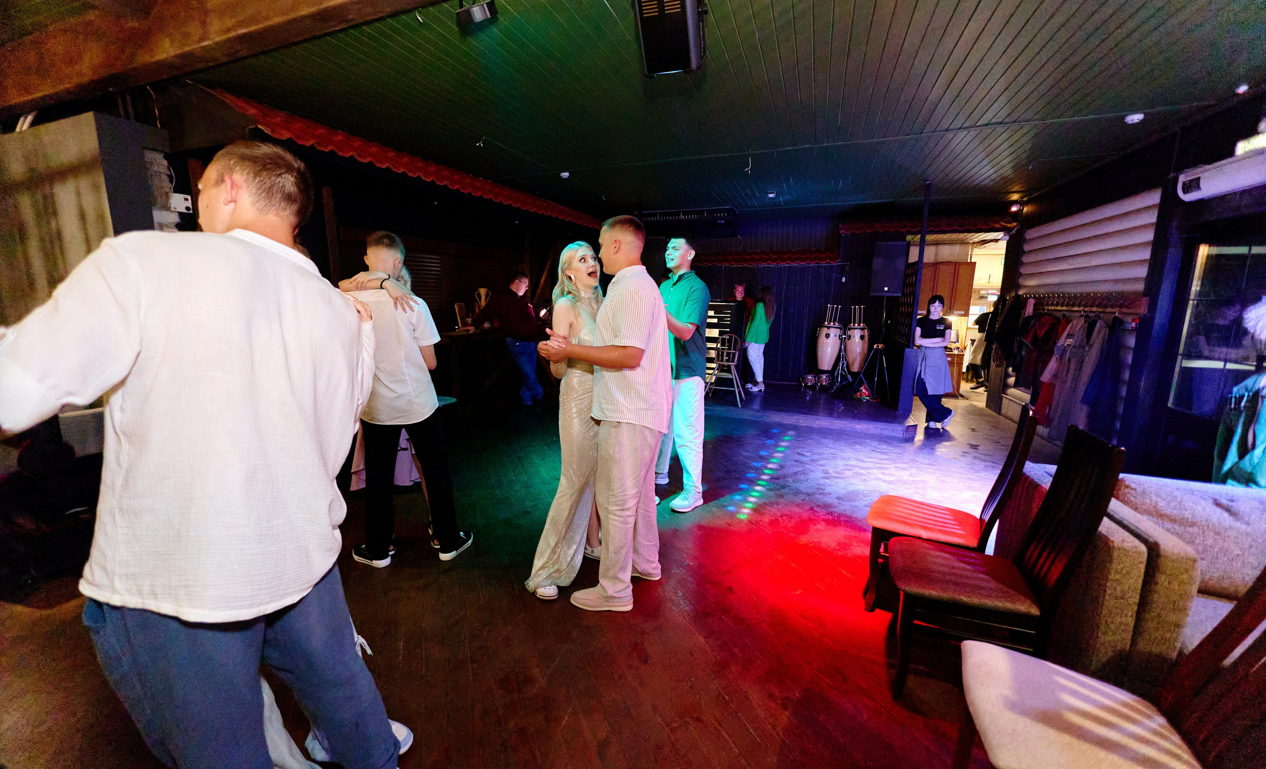 Выпускной 35 Сош. Фотограф Выпускные альбомы Таганрог Сергей Коробченко