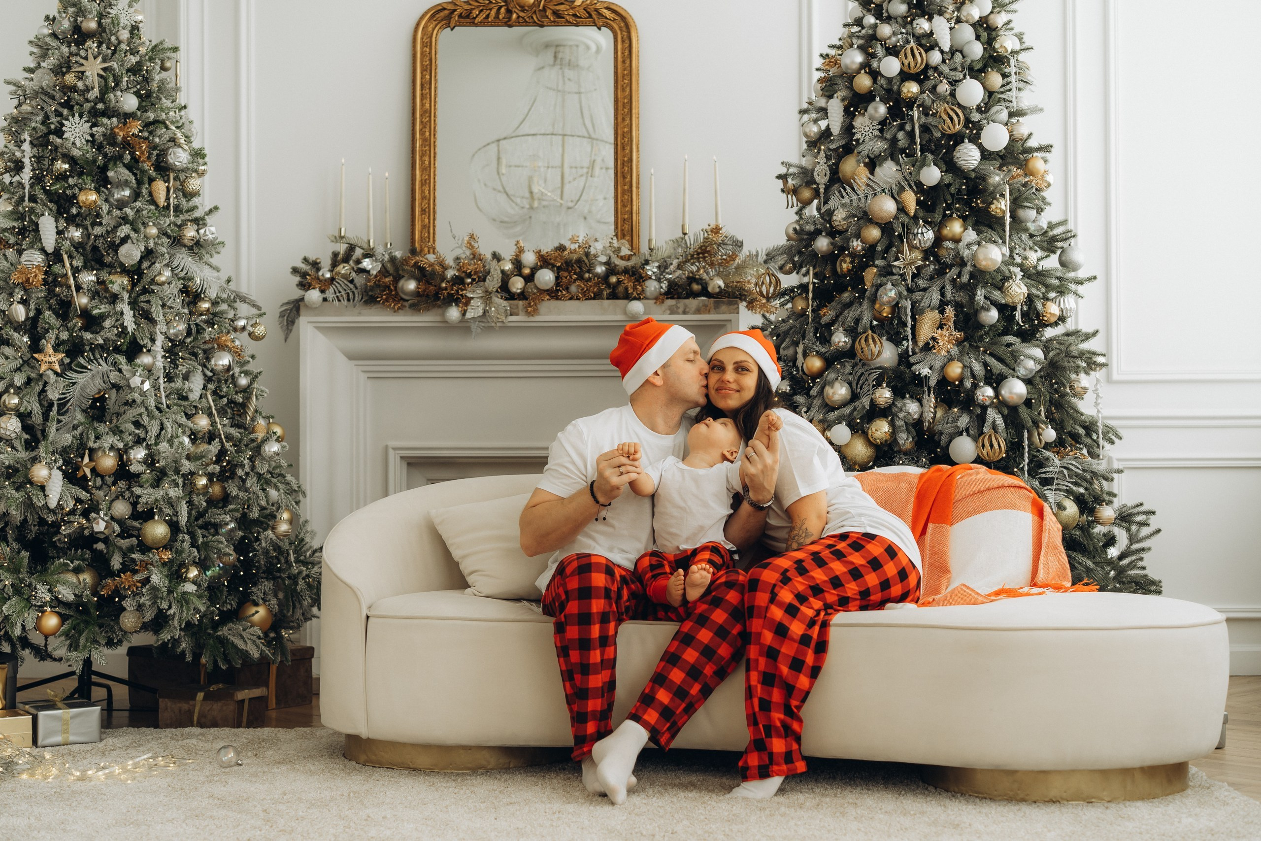 Семейная история в студии. Фотограф Екатеринбург Кокшарова Александра