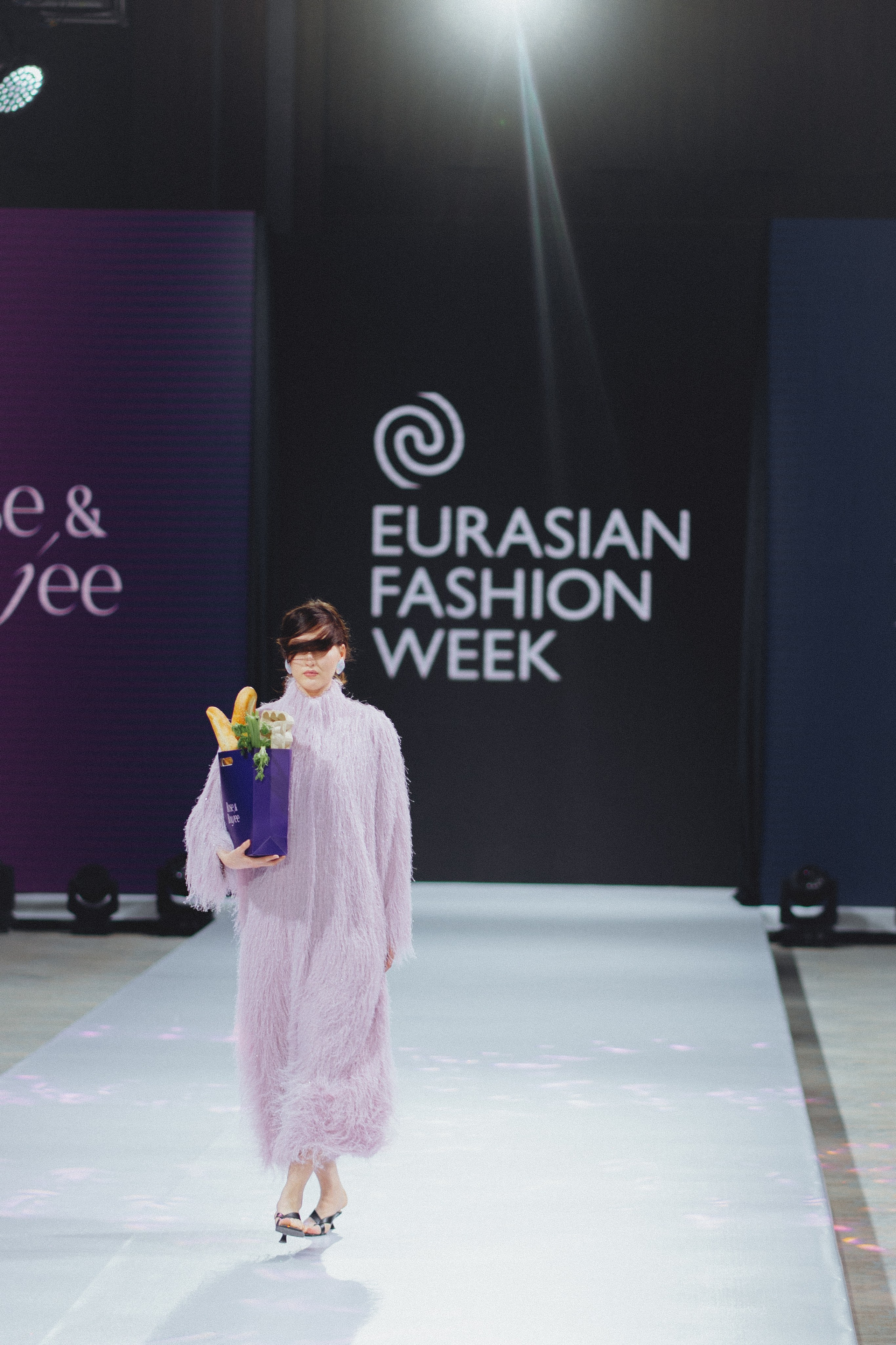 EFW_1_THE_PODIUM