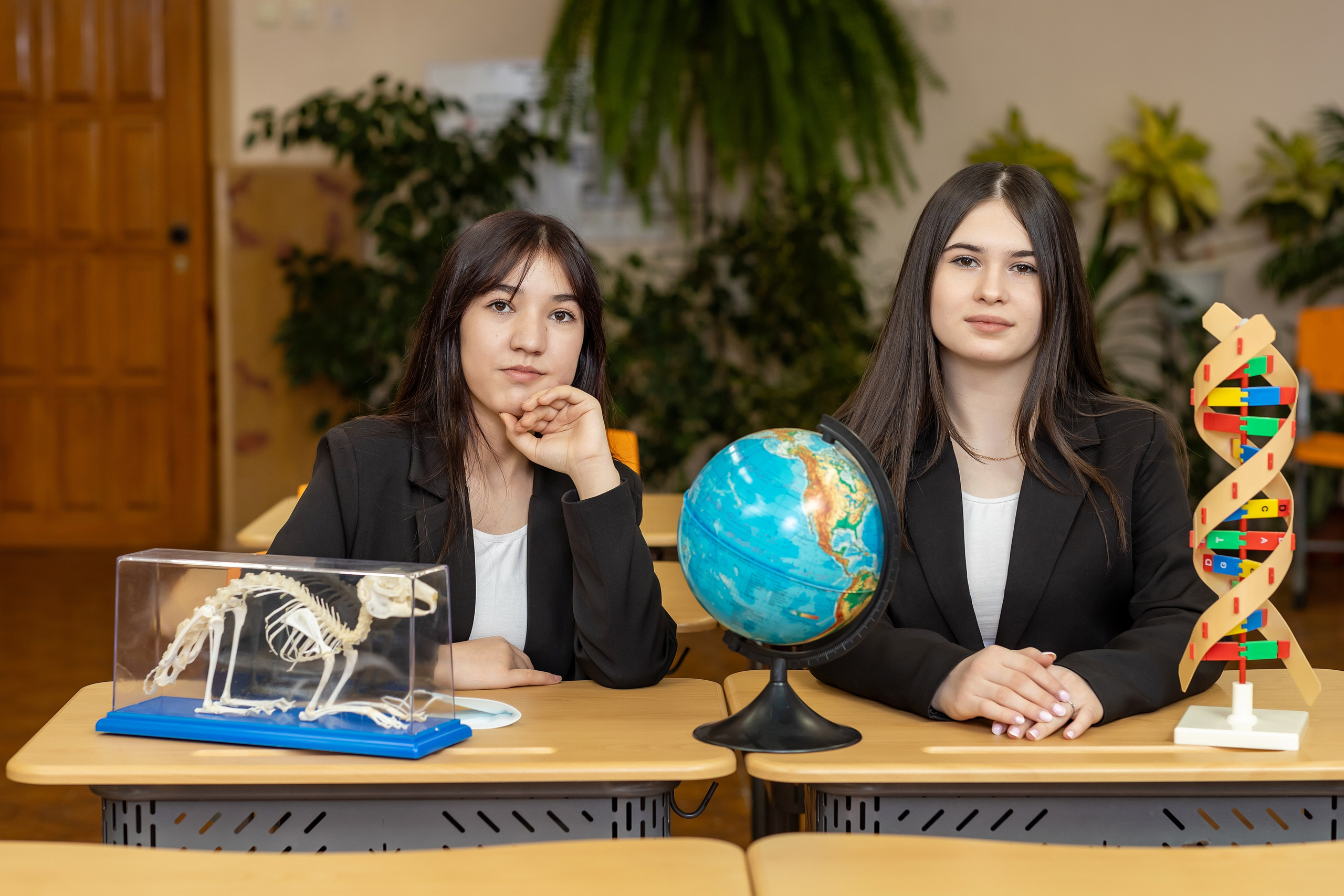 Примеры фото СТАРШИЕ КЛАССЫ. Фотограф Радужный ХМАО, Школьный фотограф, семейный фотограф, выпускной альбом