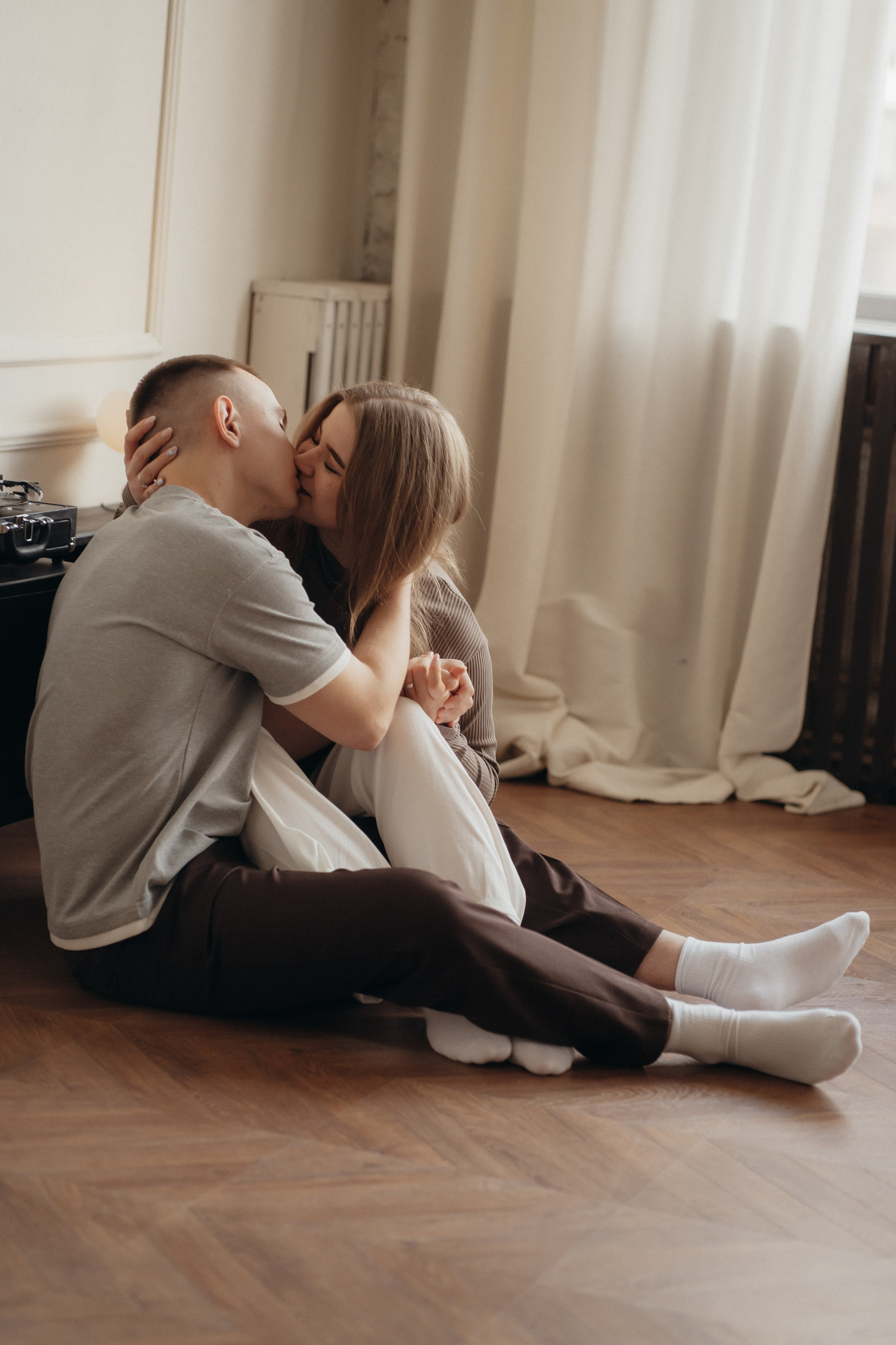 Парная фотосессия в студии в Архангельске. Портретный и свадебный фотограф в Архангельске Елизавета Стрекаловская