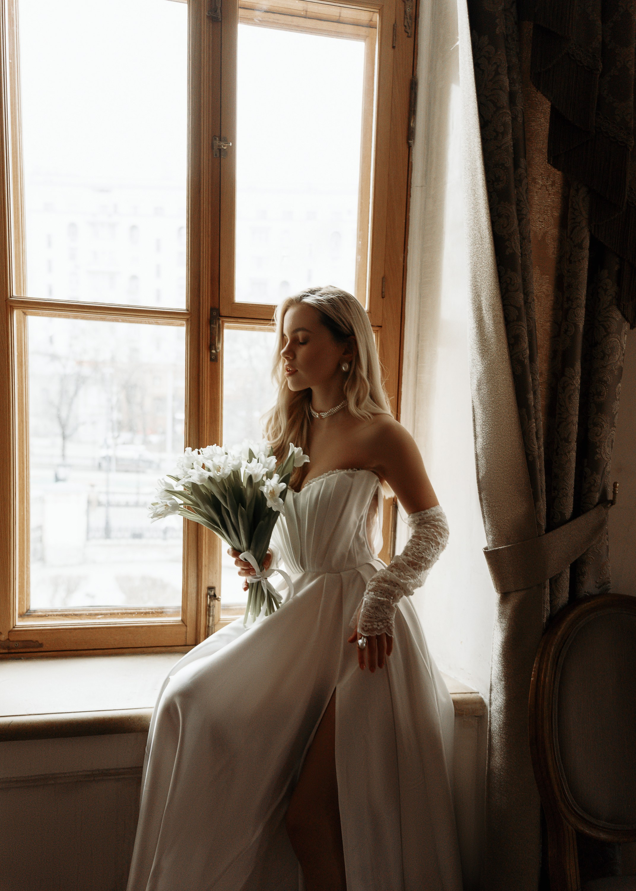 ПУШКИНСКАЯ БИБЛИОТЕКА. Женский портрет