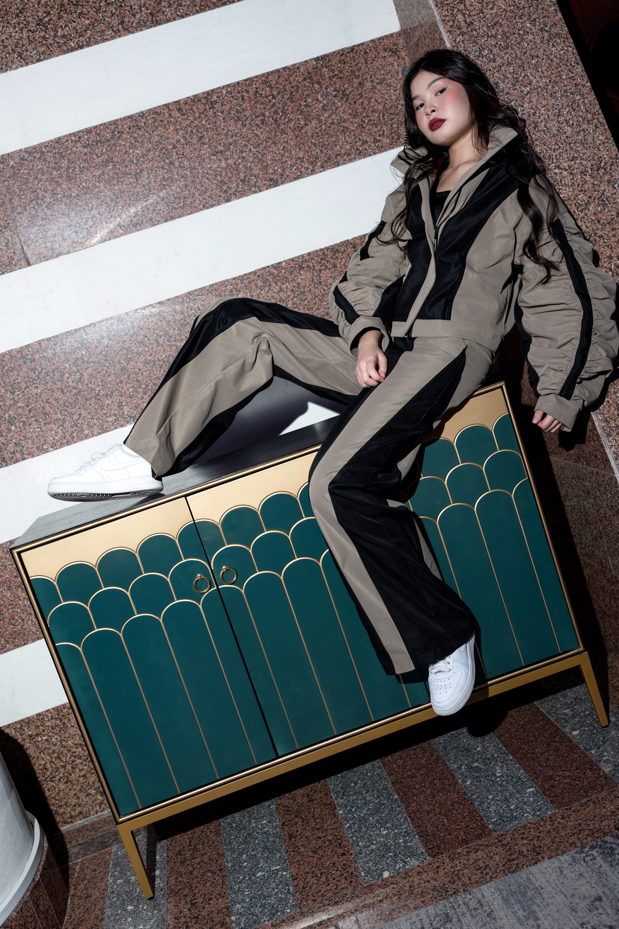 Backstage. Сайт Алматинского НЮ АРТ, будуар и фэшн фотографа Дениса Карпенко