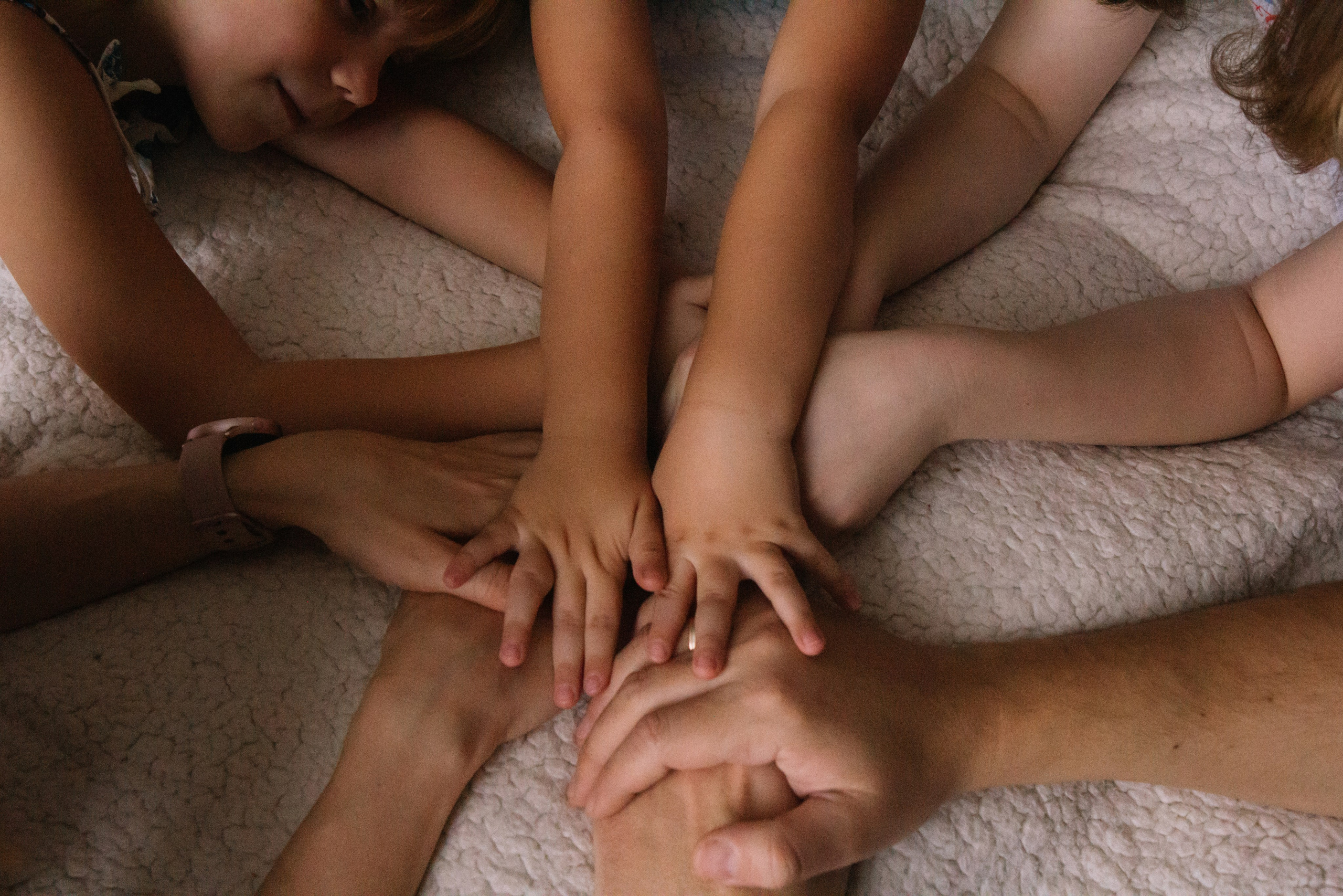 Семейная домашняя фотосессия. Семейный фотограф в Томске Максимова Екатерина