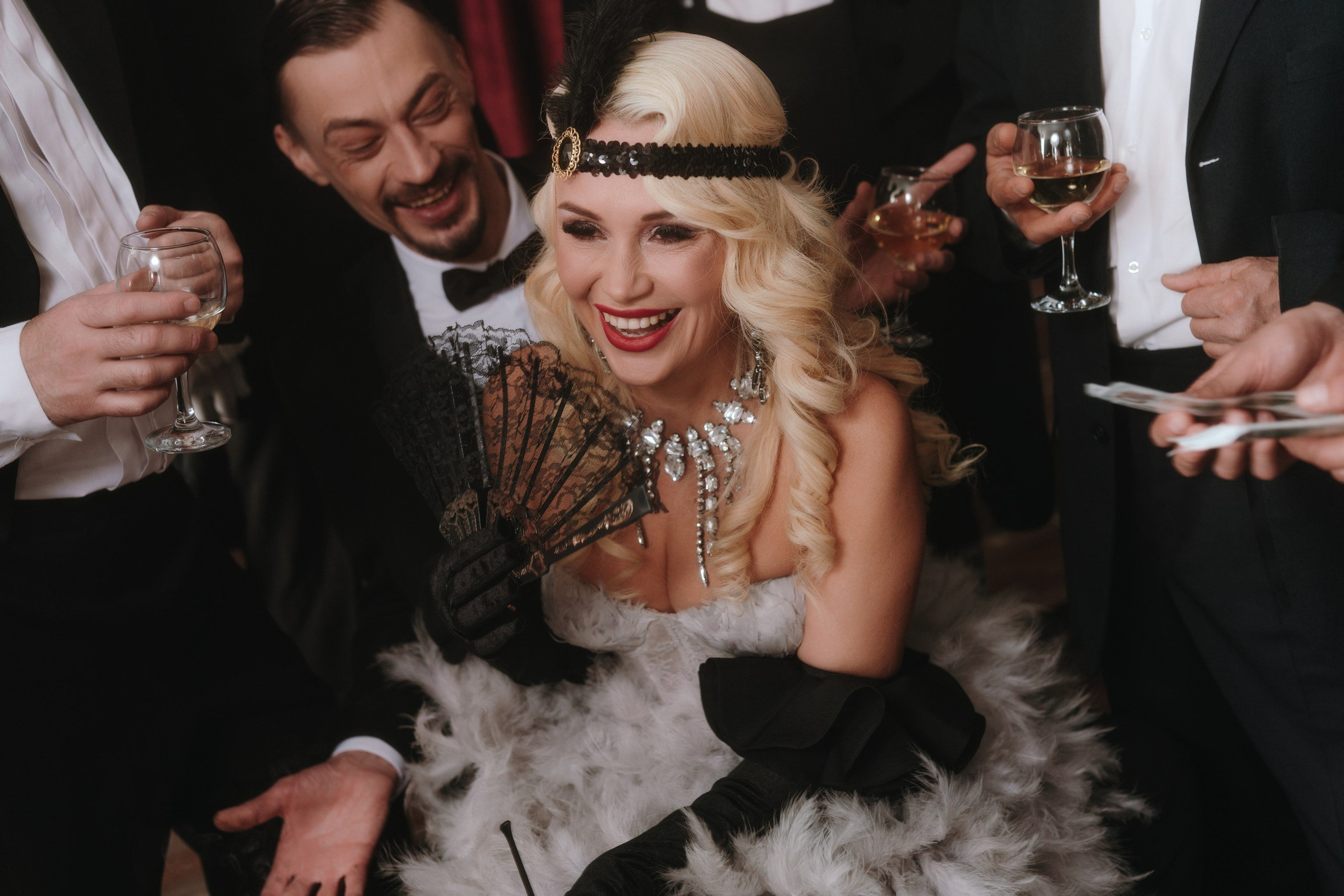 ЛИДЕРЫ РОССИ ЖУРНА УФА, ФОТОСЕССИЯ В СТИЛЕ ГЕТСБИ