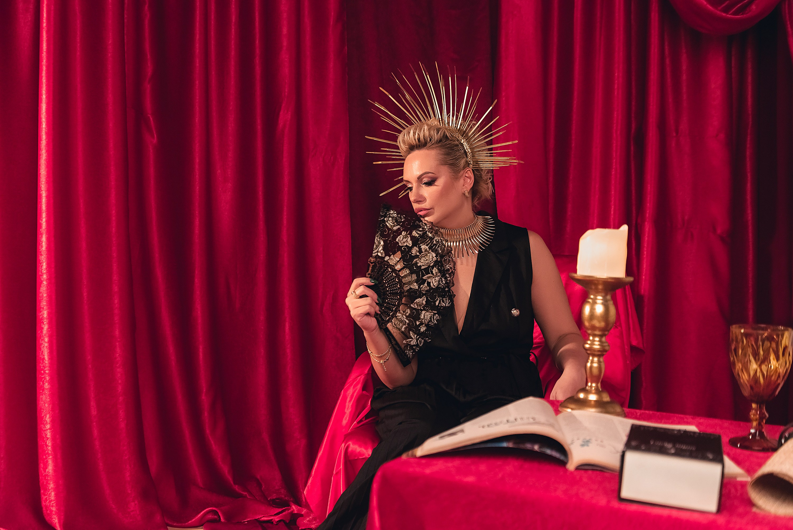 ЛЕДИ GАдалка. Фотограф Тула творческие фотосессии недорого Ольга Ромашина