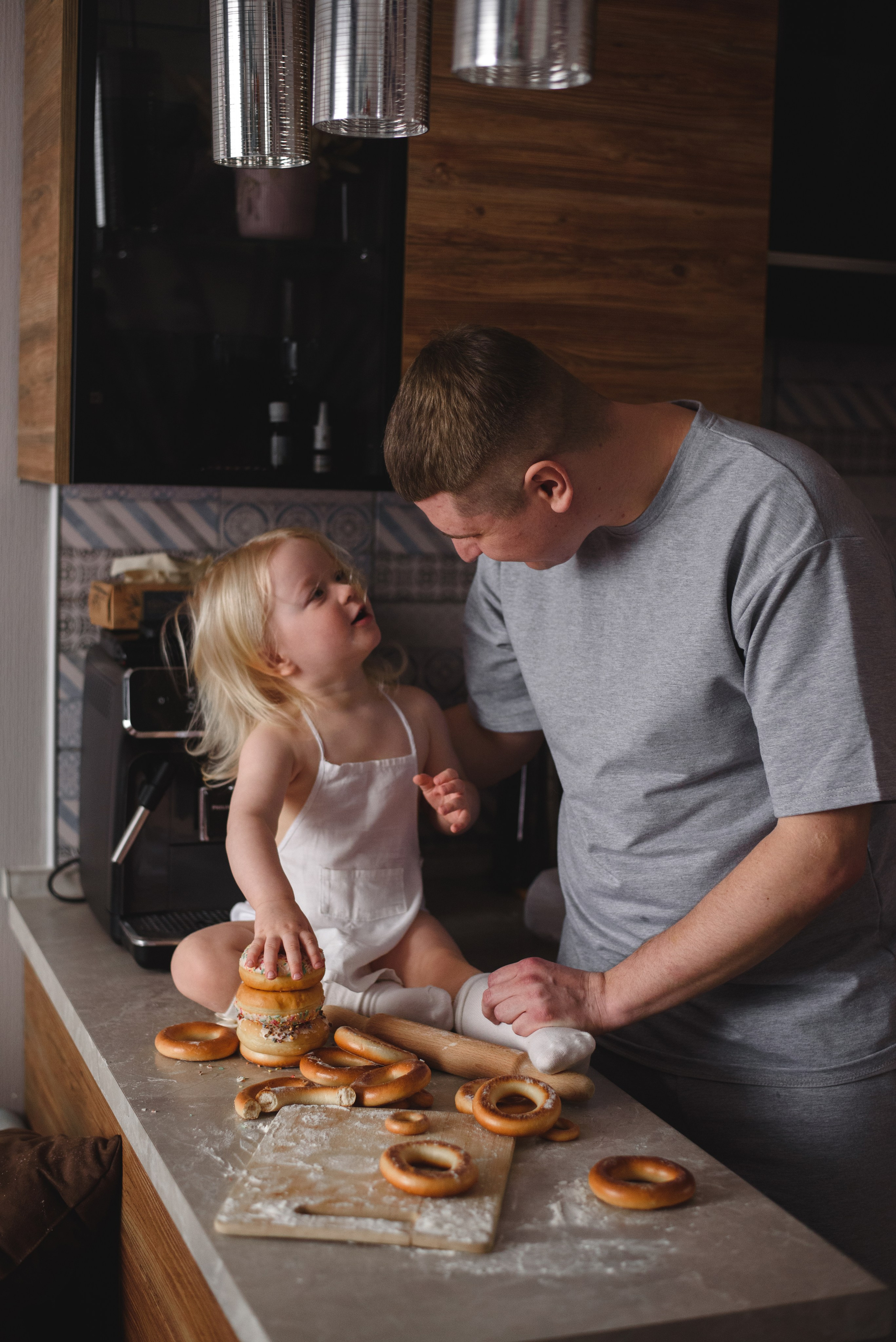 Home photo shoots in Montenegro. Photographer of newborns and children up to a year in Montenegro