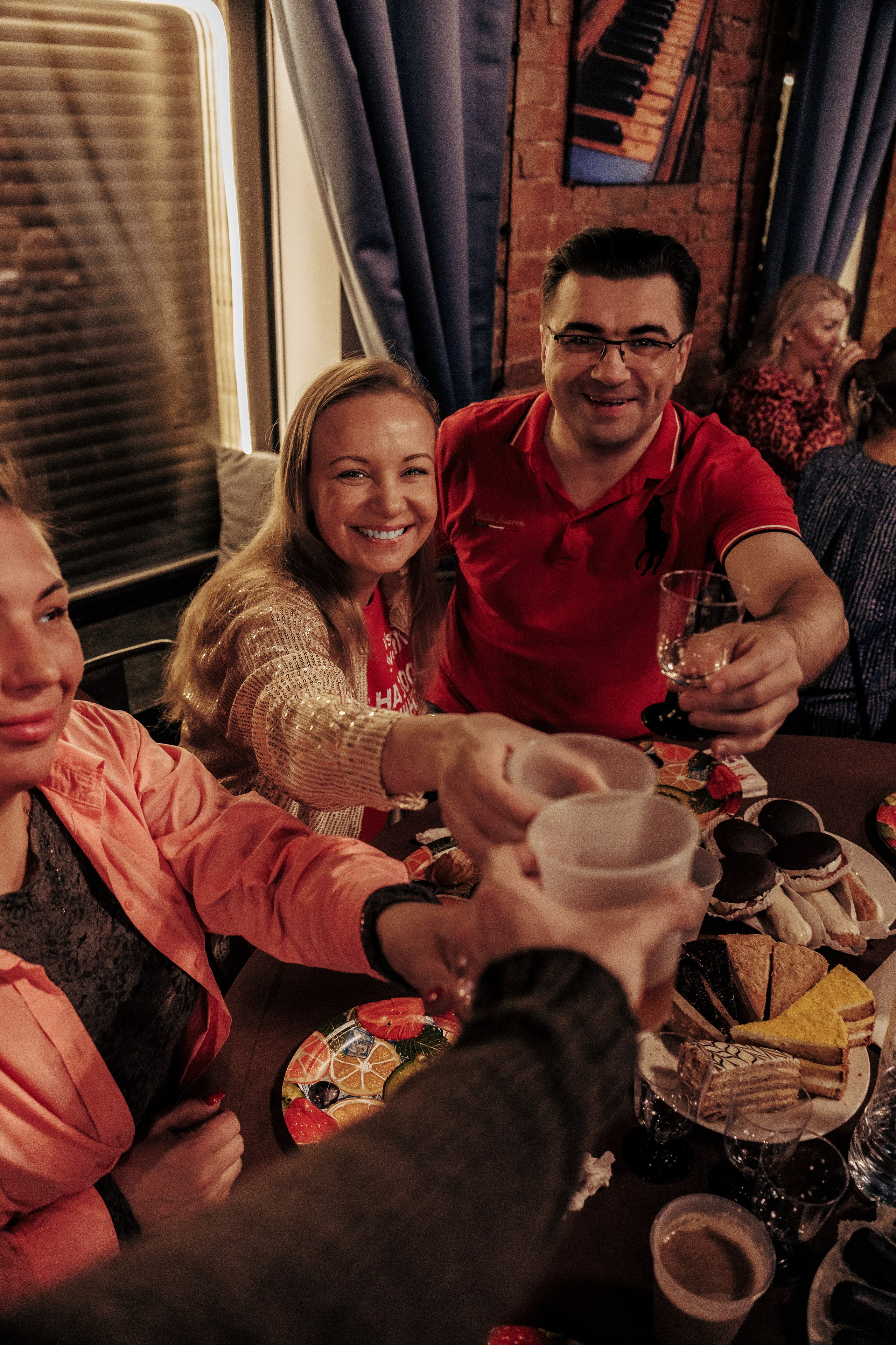 Репортажная съёмка Дня Рождения. Профессиональный фотограф в Санкт-Петербурге Александр Волосенцев