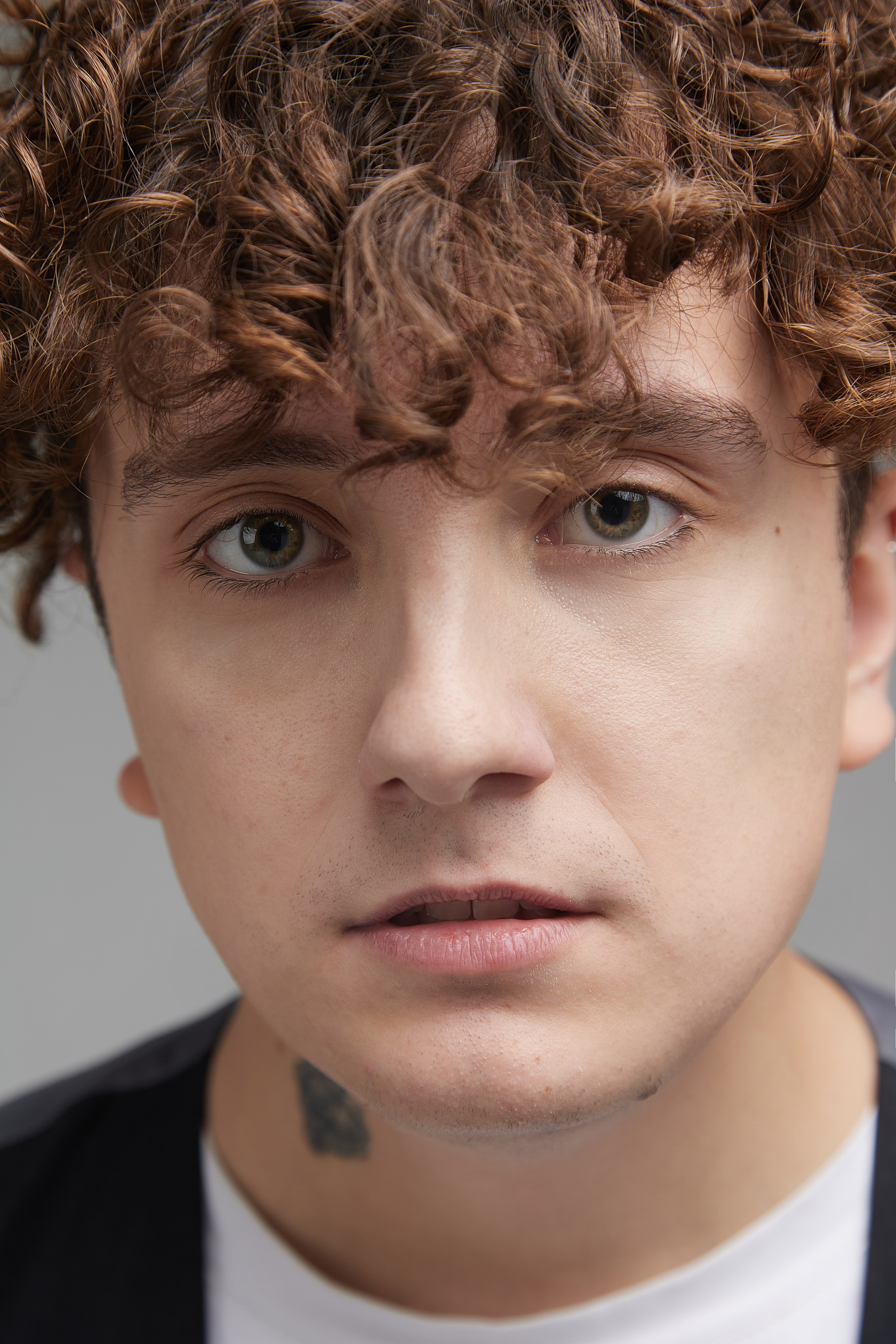 Актерское портфолио. Саша Лампочкин. Портретный фотограф в Москве