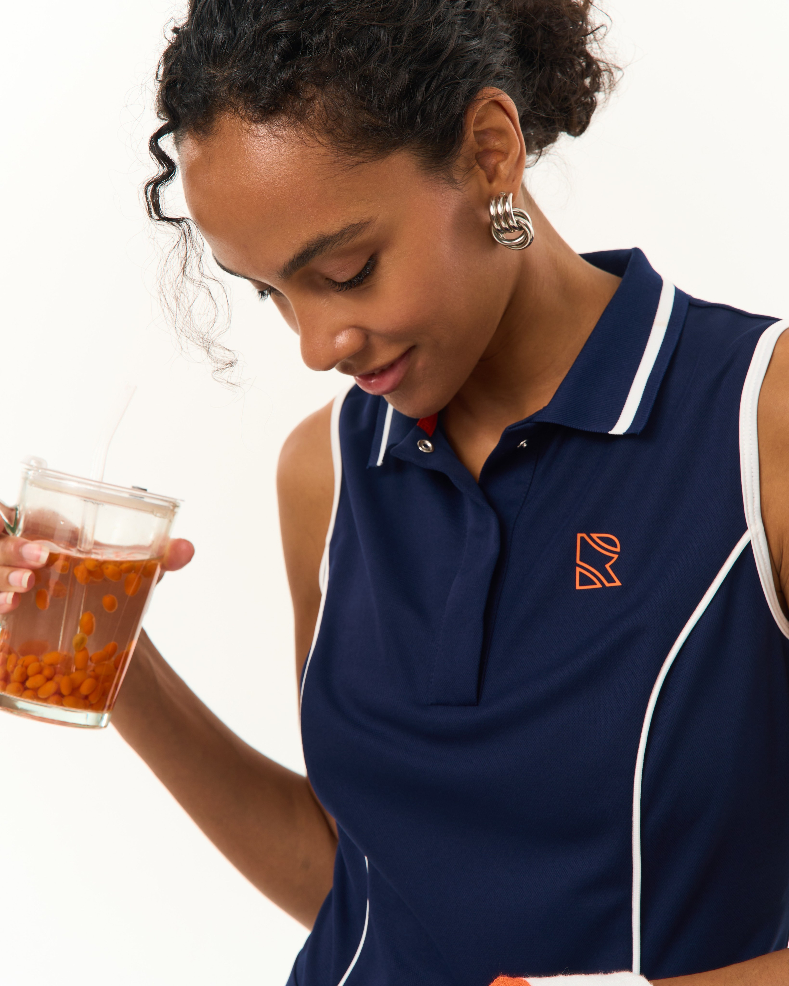 RAQUETA. 595 Production