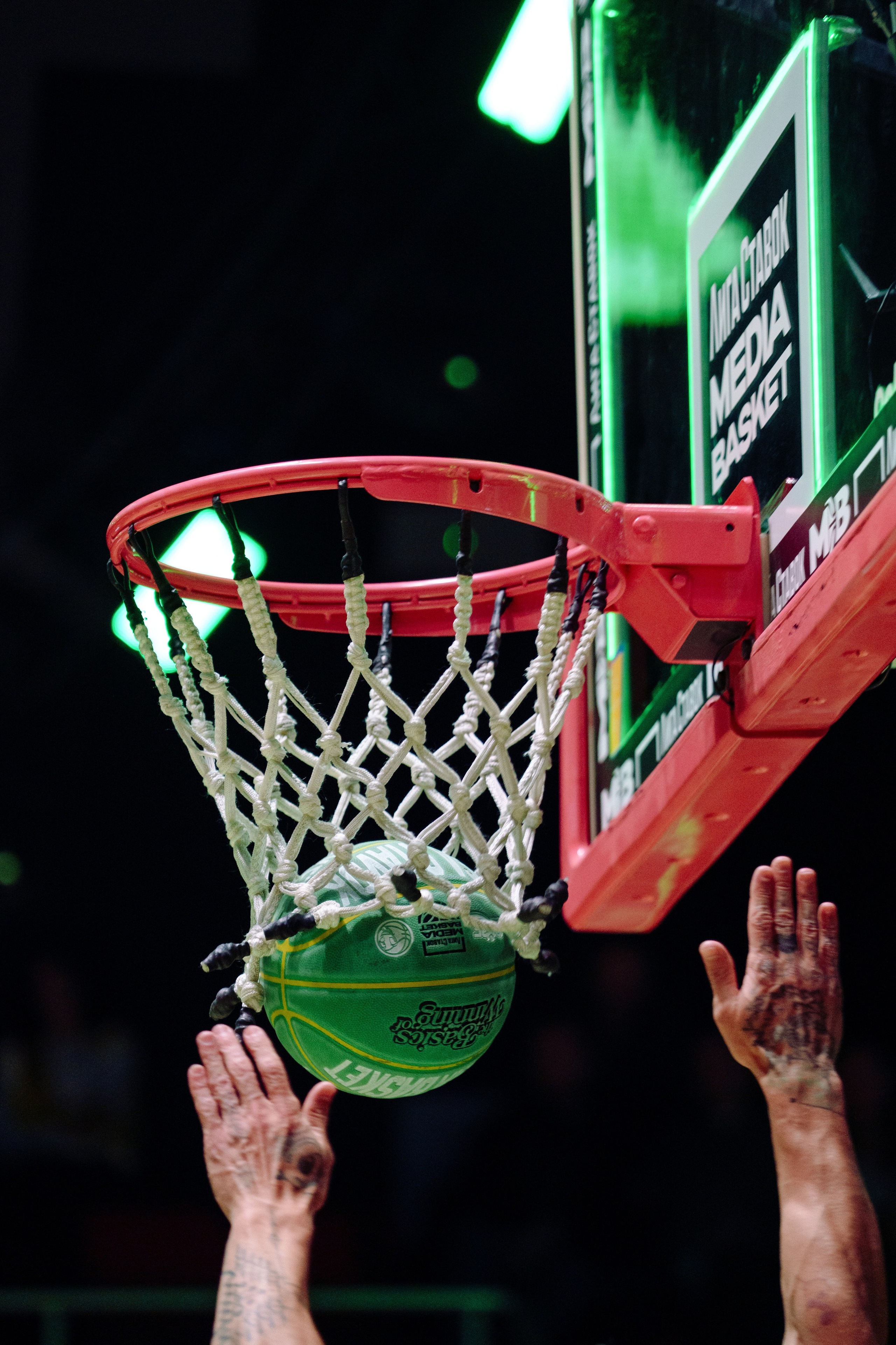 Media Basket. Репортажный фотограф Москва Сергей Дружинин