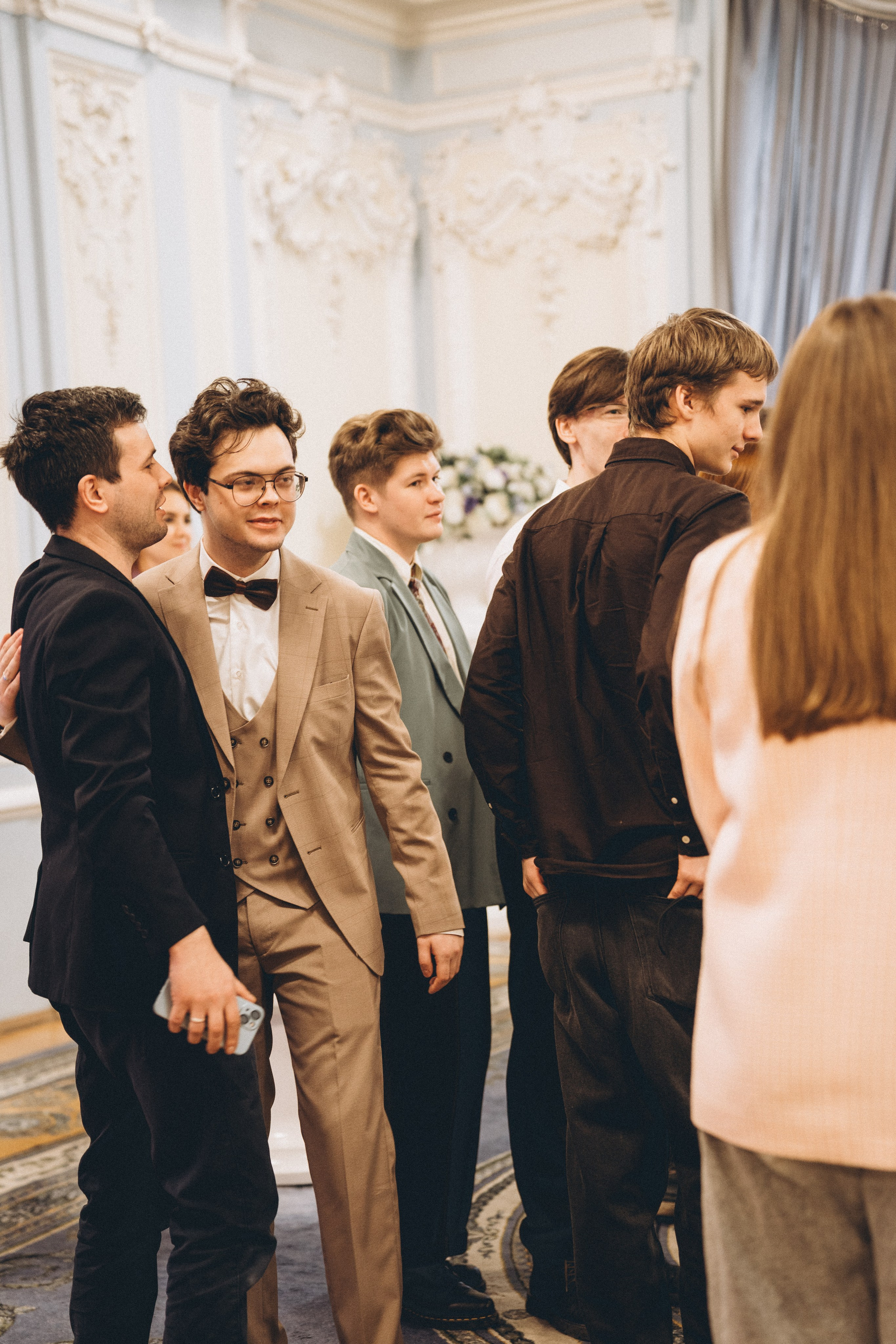 СВАДЕБНАЯ СЬЕМКА ВО ВТОРОМ ДВОРЦЕ С ГОСТЯМИ И ПРОГУЛКА В ТАВРИЧЕСКОМ САДУ. Профессиональный фотограф, Санкт-Петербург — Виктория Богомолова