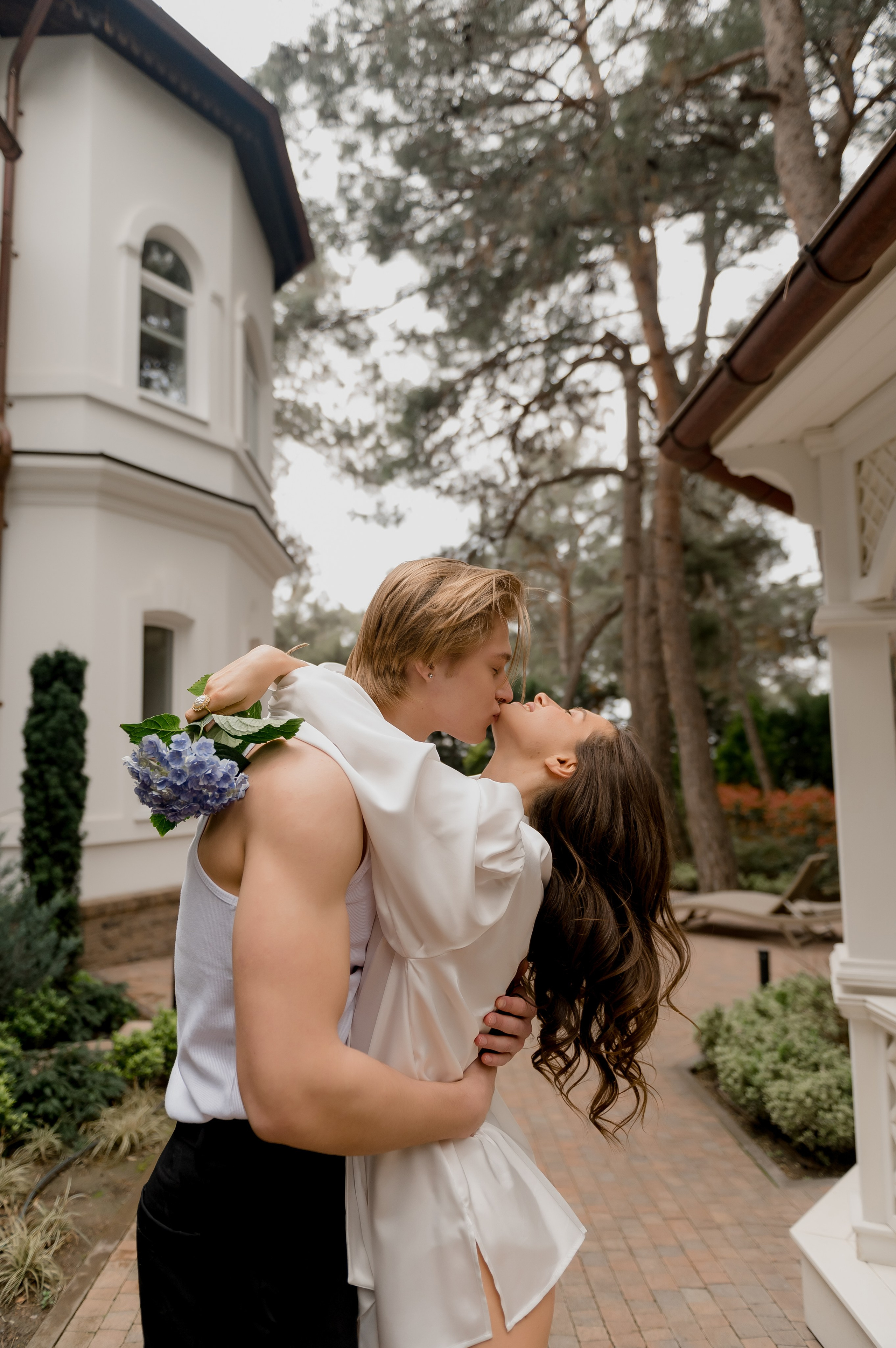 Виктор и Елена. Главная