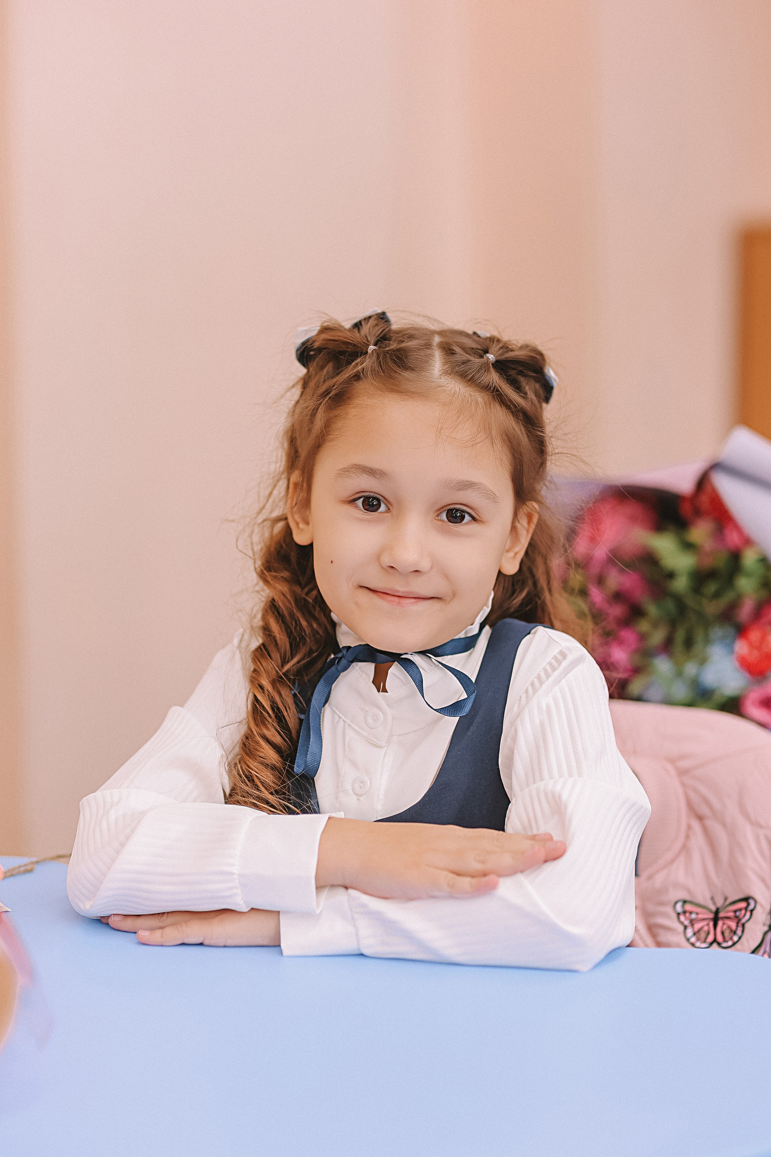 1 сентября линейка+кл час+портреты. Семейный фотограф Тюмень, фотограф на роды Салмина Мария