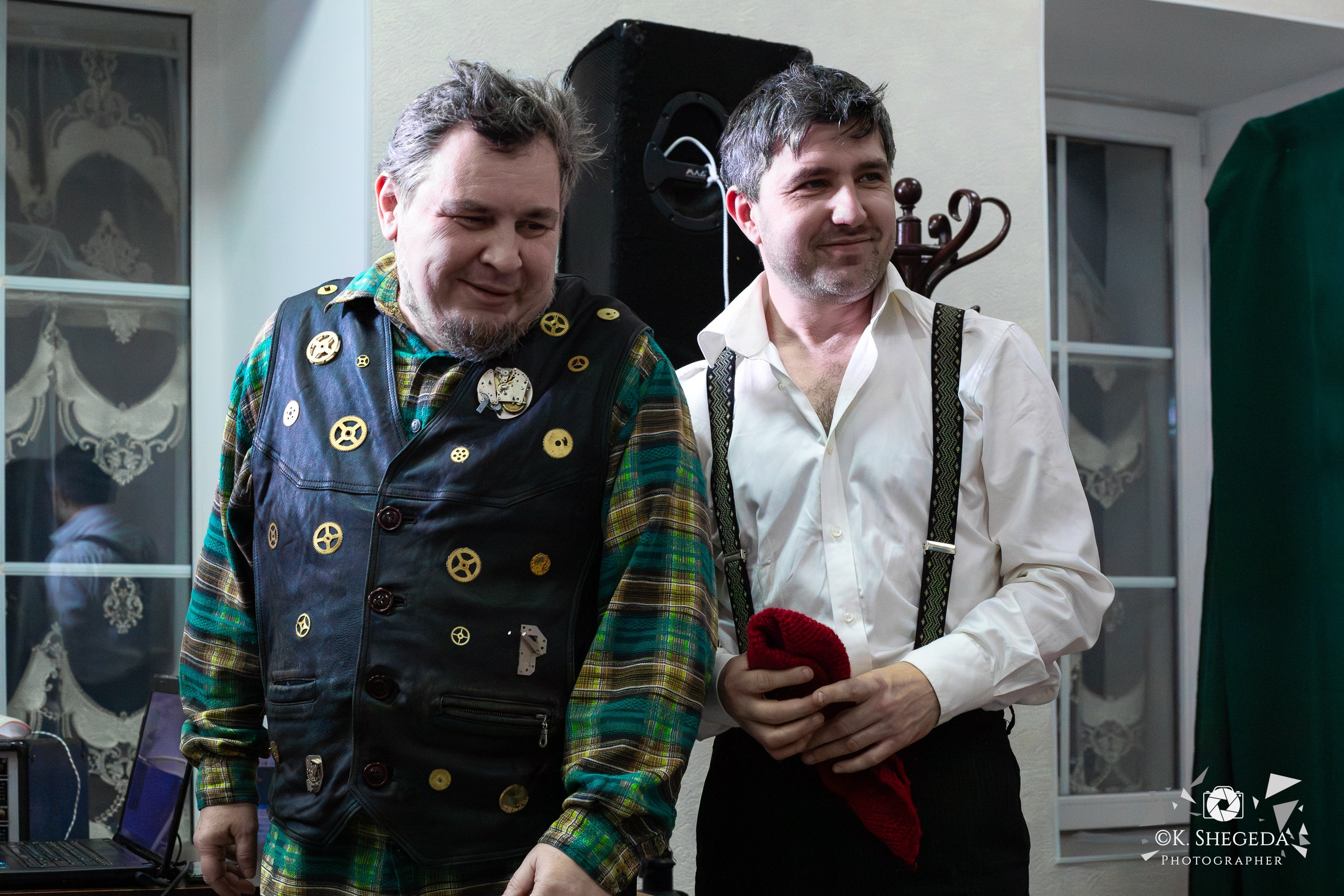 Крыша — пьеса Александра Кравненко (13.04.25г.)