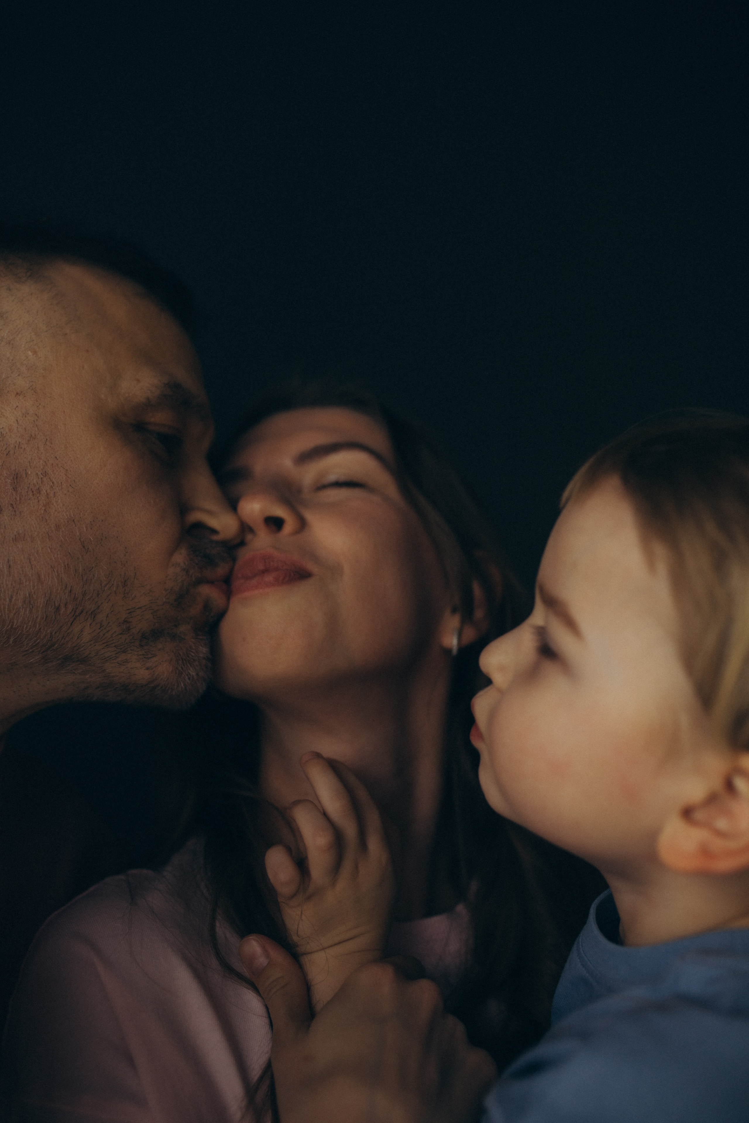 Семейная в студии. Семейный фотограф Lifestyle Ноябрьск/Губкинский/Тобольск