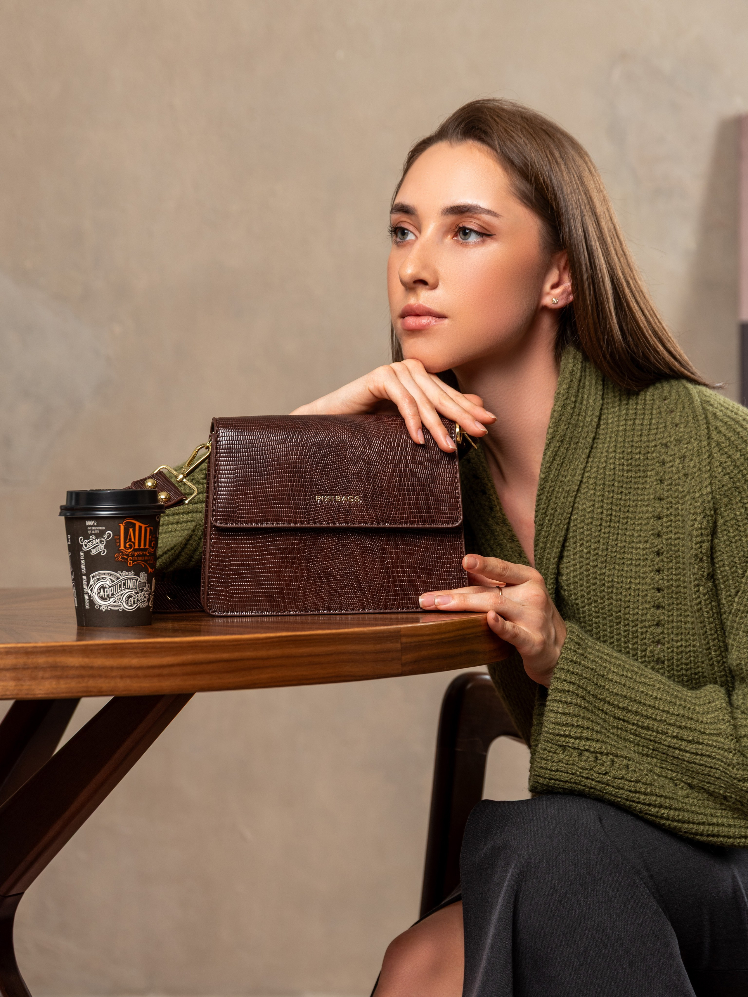 Съемка сумок в интерьере. АРХИ STYLE