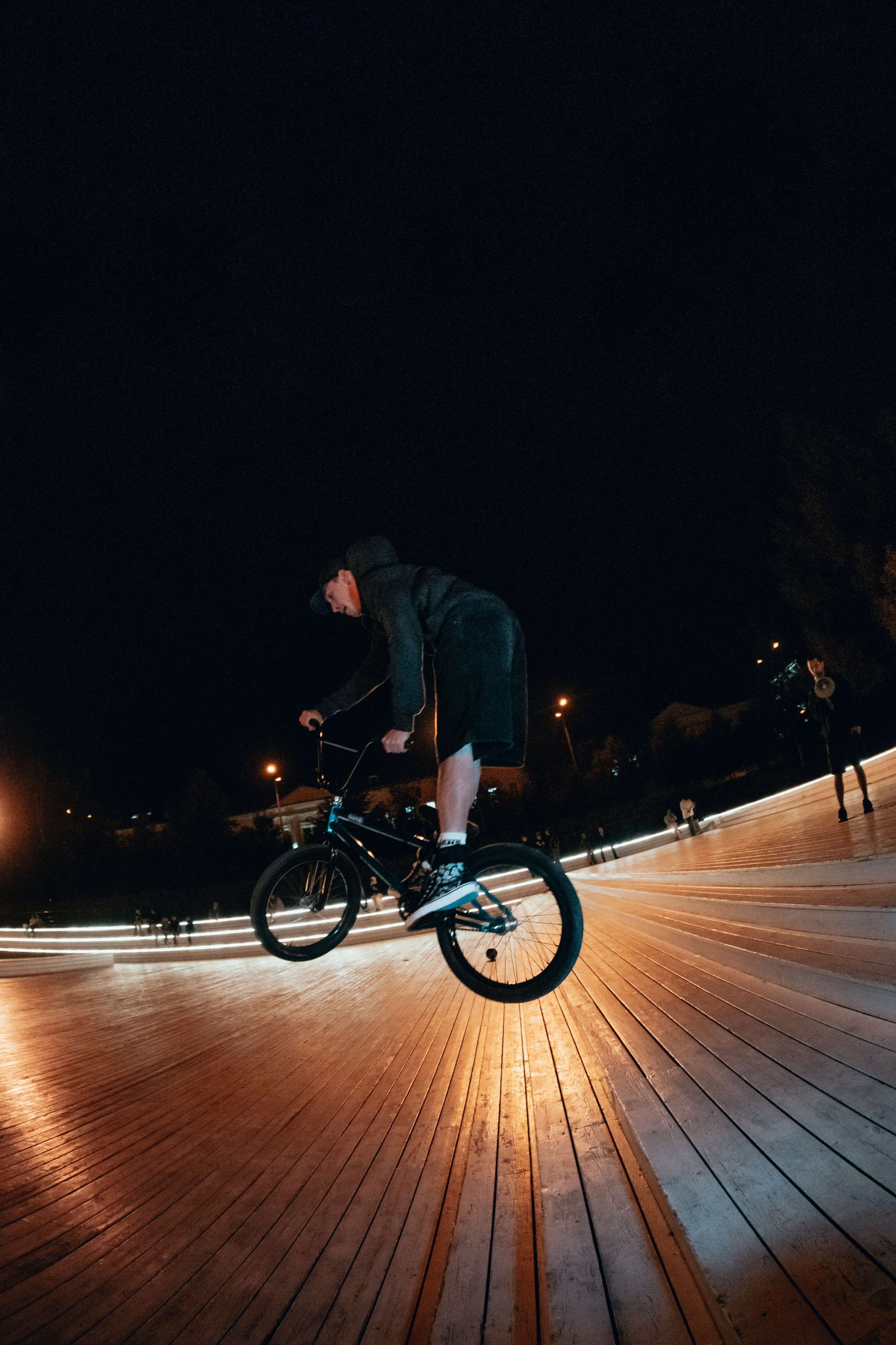 Night ride. Главная