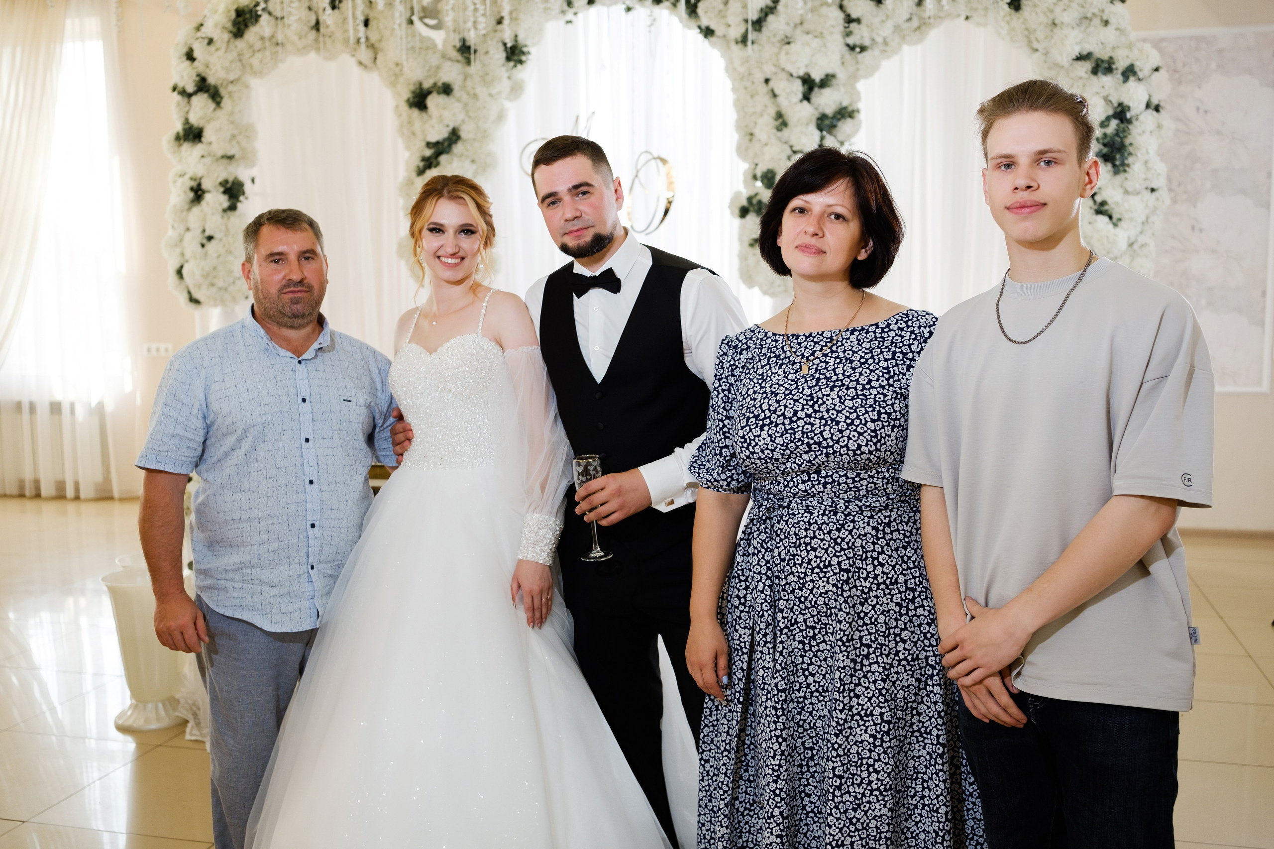 Максим и Ольга. Свадебный фотограф | репортаж | праздники | крещение