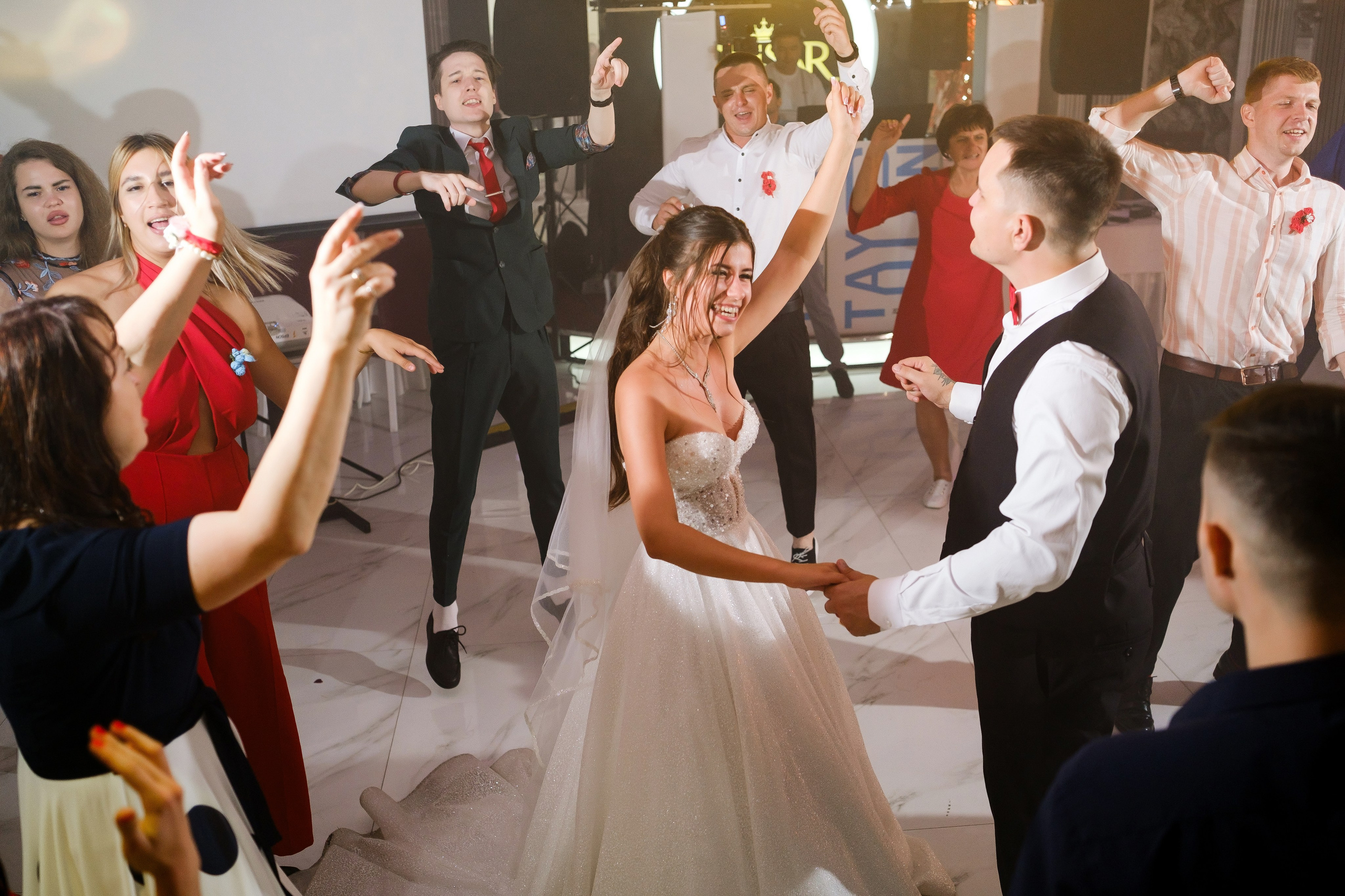 Михаил и Юлия. Свадебный фотограф | репортаж | праздники | крещение