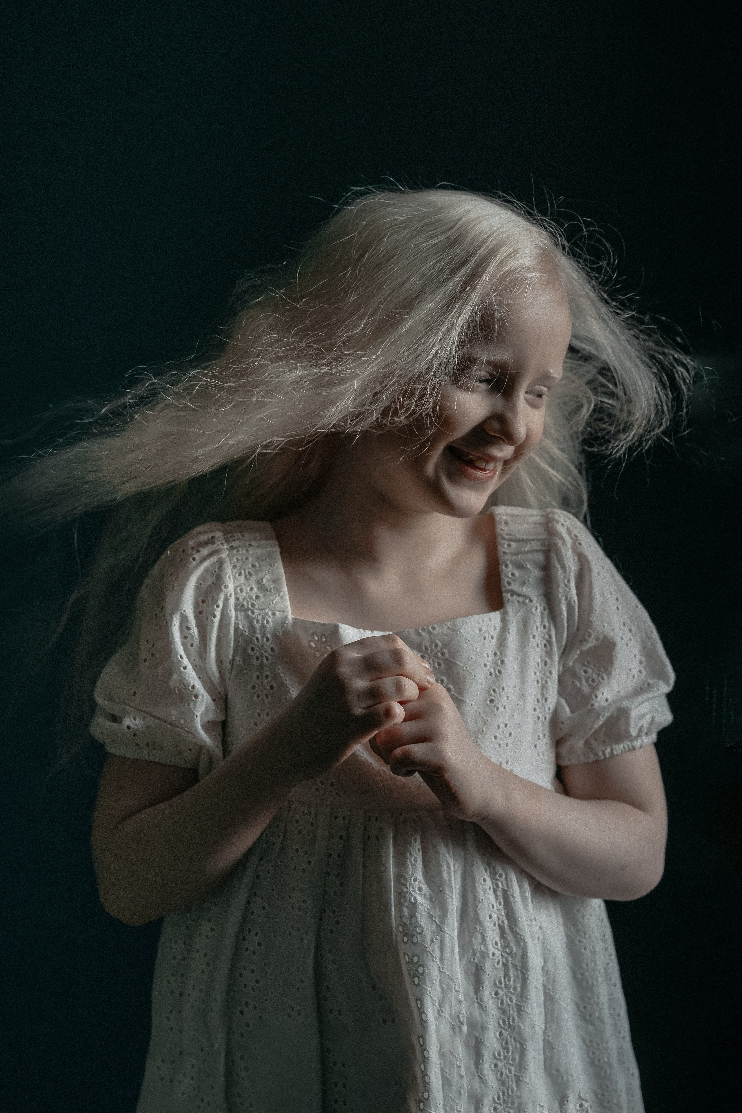 Надя. (квартира. октябрь 2023). Портретный фотограф в Самаре Анна Силютина