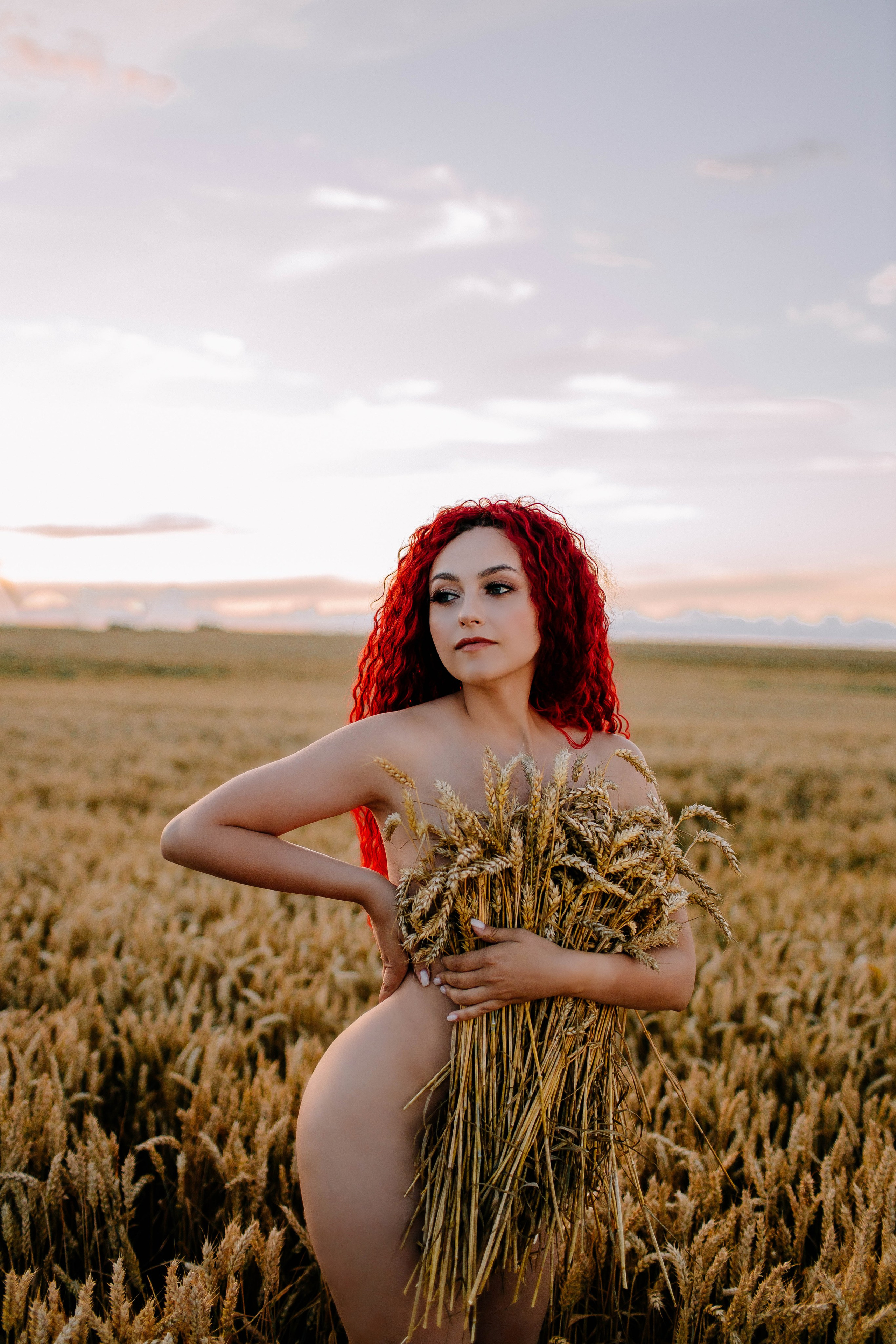 Пикник в золотом поле. Фотосессии Фотодни Псков СПб