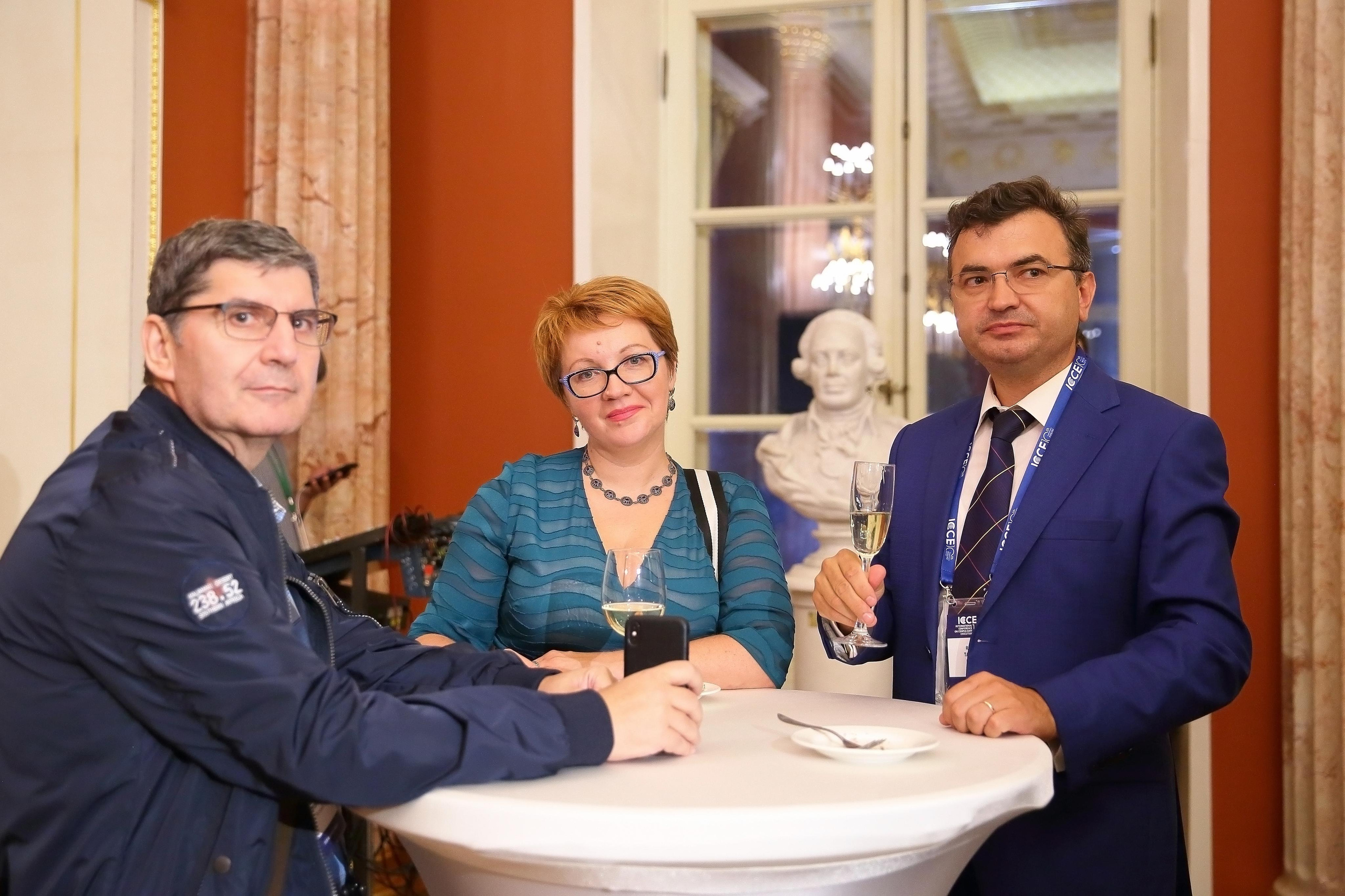 Встреча гостей в Царицыно вместе с солистами Геликон оперы. Фотограф ваших самых ярких событий в Москве и СПБ. Збронская Юлия