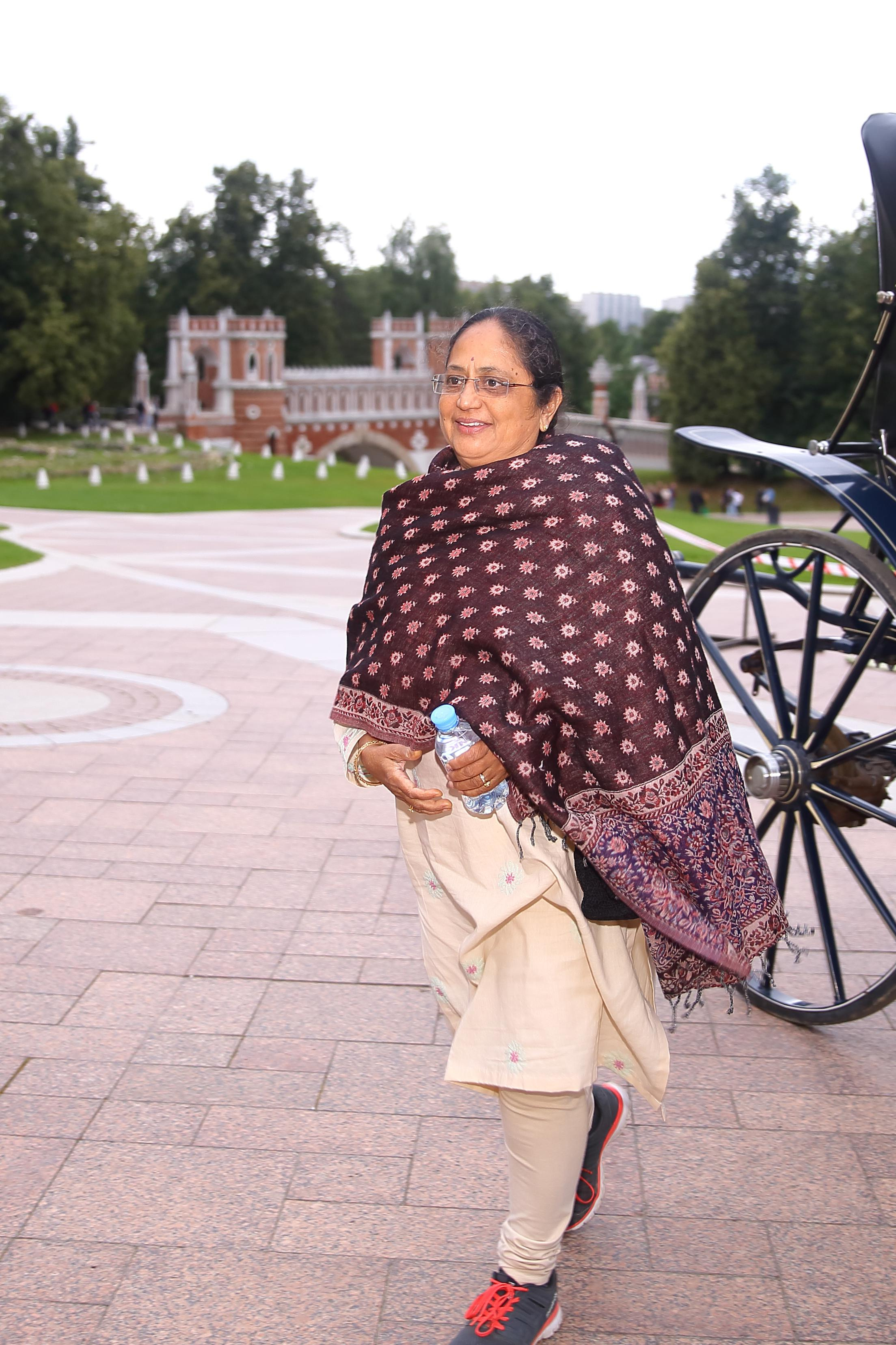 Встреча гостей в Царицыно вместе с солистами Геликон оперы. Фотограф ваших самых ярких событий в Москве и СПБ. Збронская Юлия