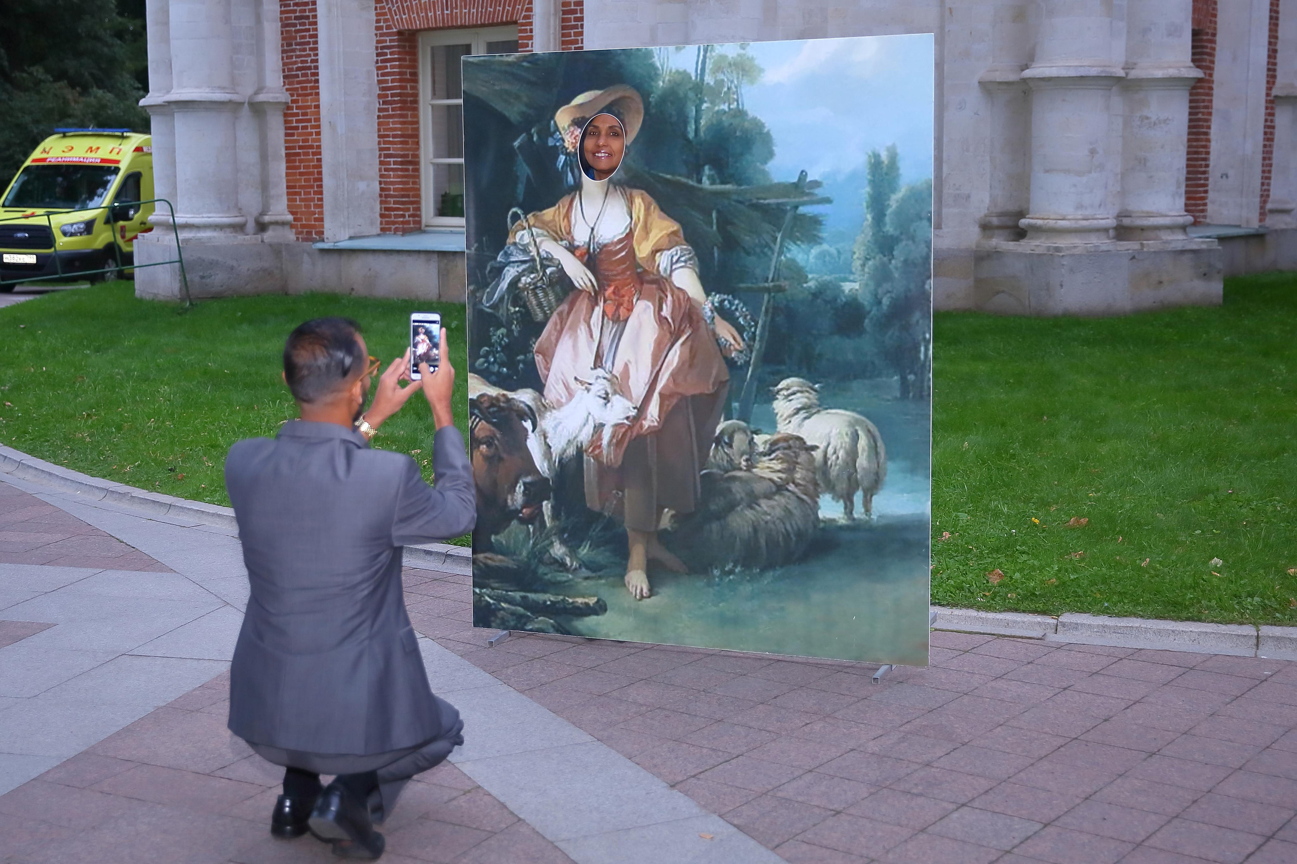 Встреча гостей в Царицыно вместе с солистами Геликон оперы. Фотограф ваших самых ярких событий в Москве и СПБ. Збронская Юлия