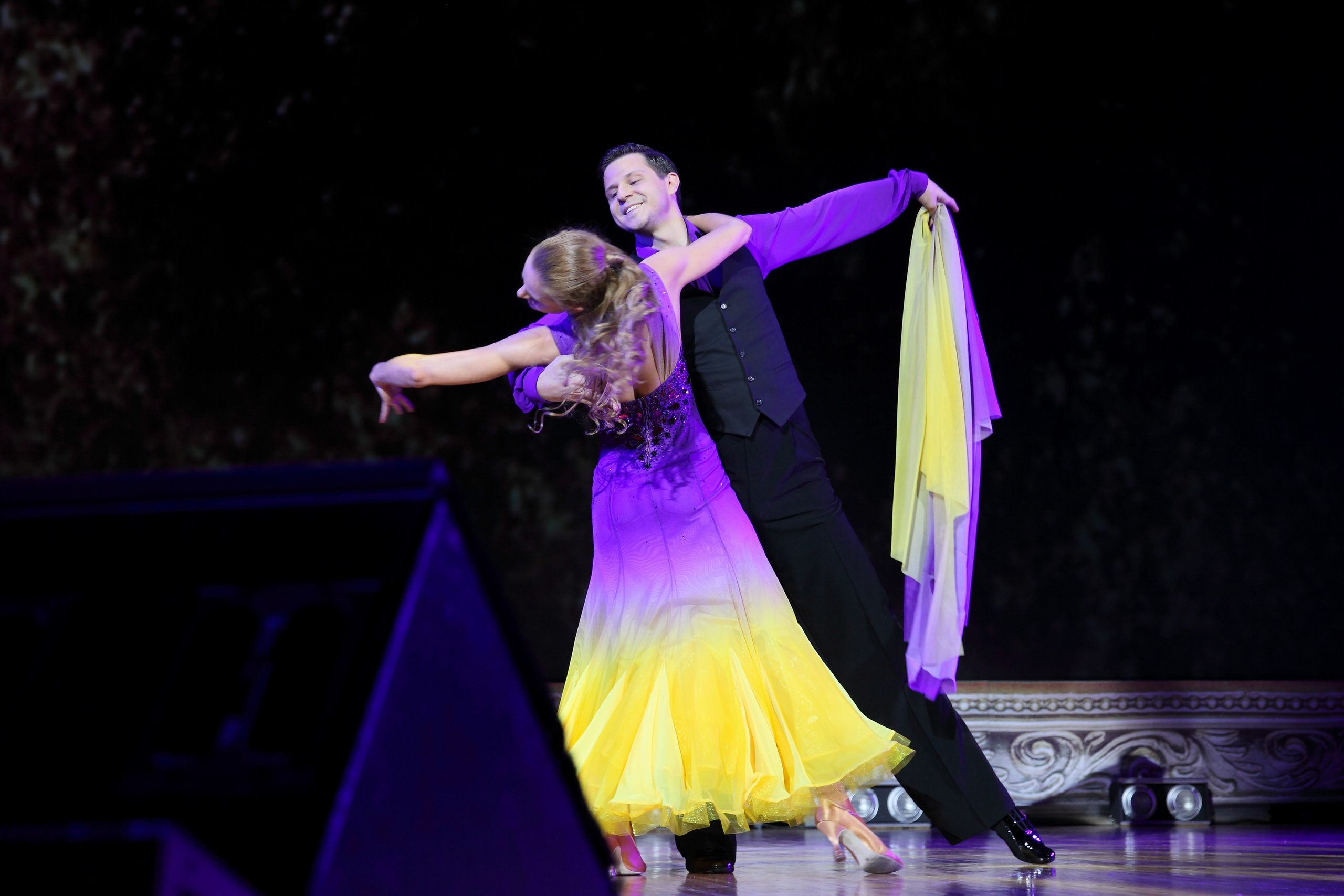 День Рождения в доме музыки. Фотограф ваших самых ярких событий в Москве и СПБ. Збронская Юлия