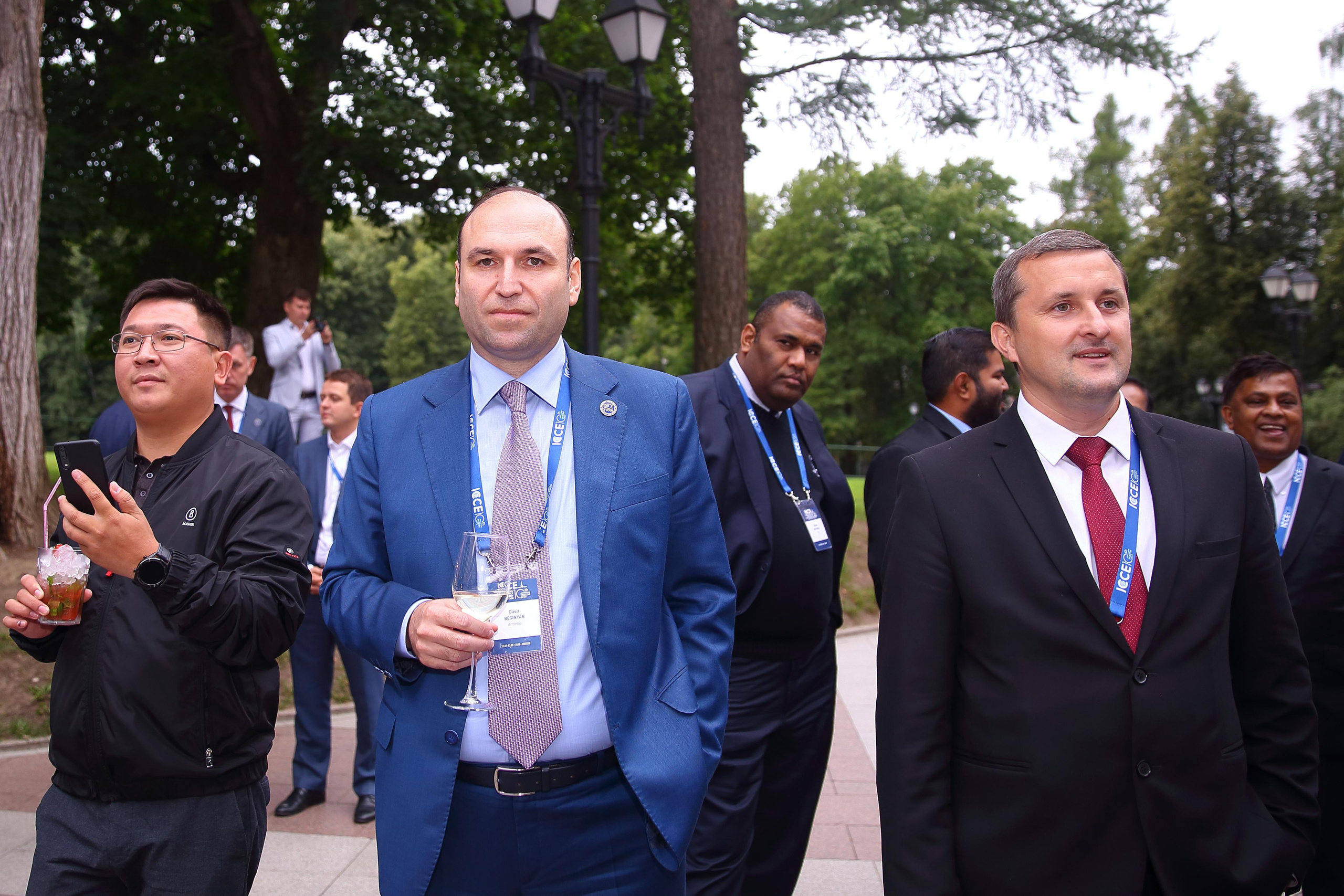 Встреча гостей в Царицыно вместе с солистами Геликон оперы. Фотограф ваших самых ярких событий в Москве и СПБ. Збронская Юлия