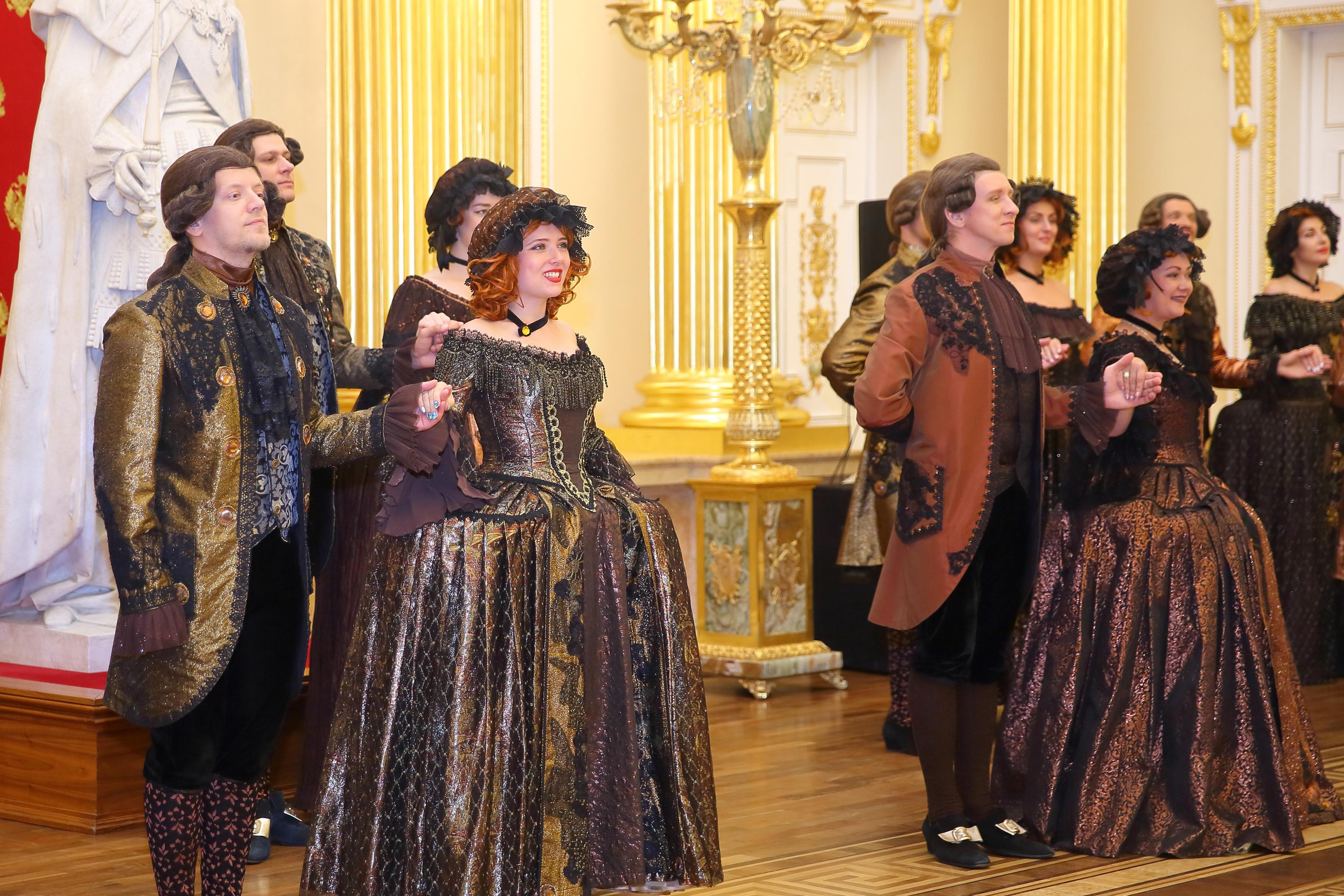 Встреча гостей в Царицыно вместе с солистами Геликон оперы. Фотограф ваших самых ярких событий в Москве и СПБ. Збронская Юлия