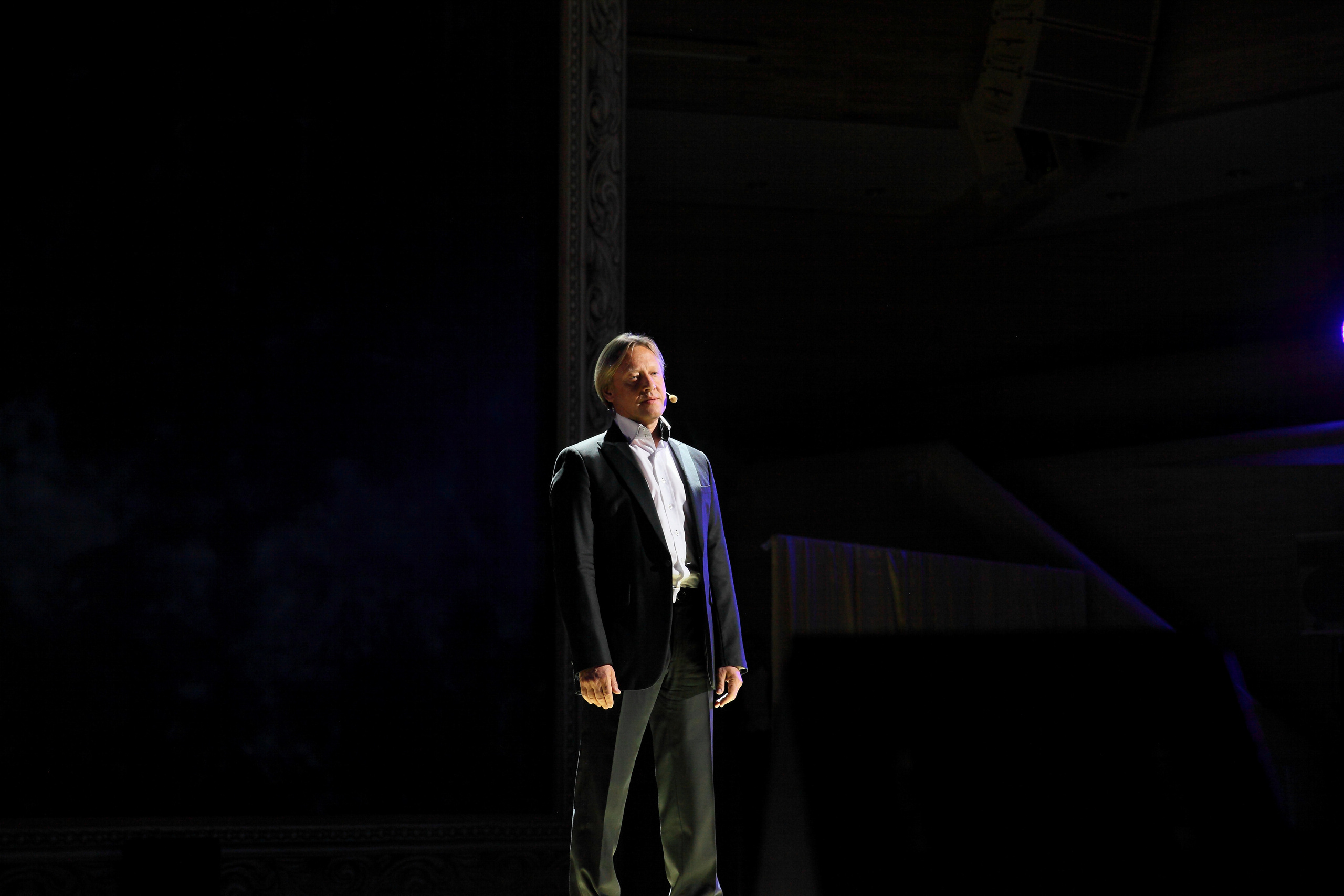 День Рождения в доме музыки. Фотограф ваших самых ярких событий в Москве и СПБ. Збронская Юлия