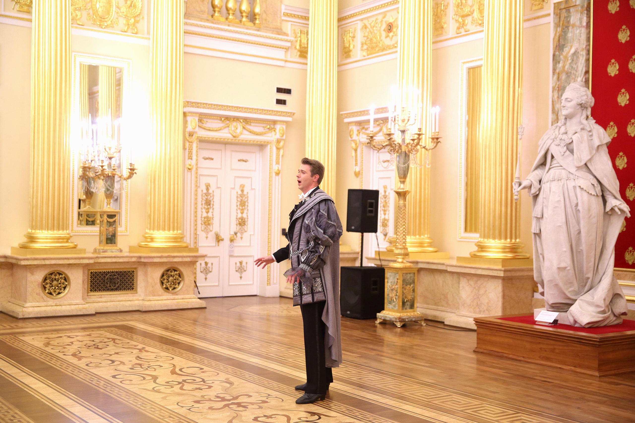 Встреча гостей в Царицыно вместе с солистами Геликон оперы. Фотограф ваших самых ярких событий в Москве и СПБ. Збронская Юлия