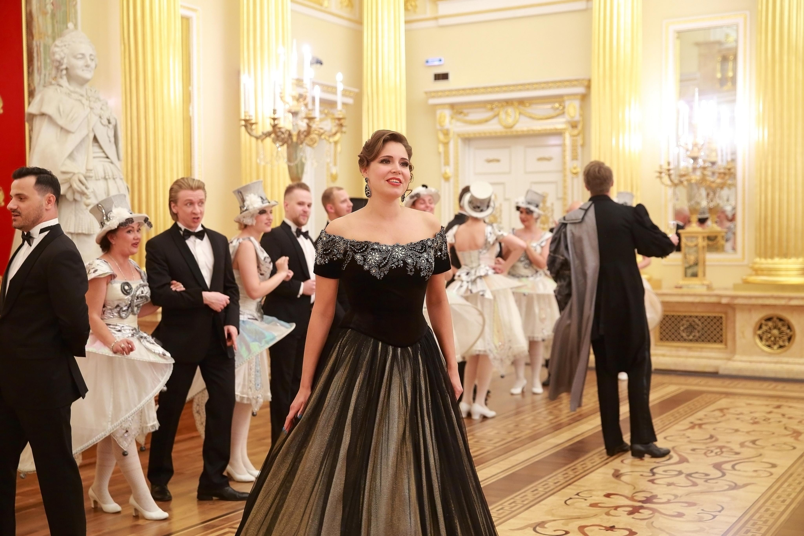 Встреча гостей в Царицыно вместе с солистами Геликон оперы. Фотограф ваших самых ярких событий в Москве и СПБ. Збронская Юлия