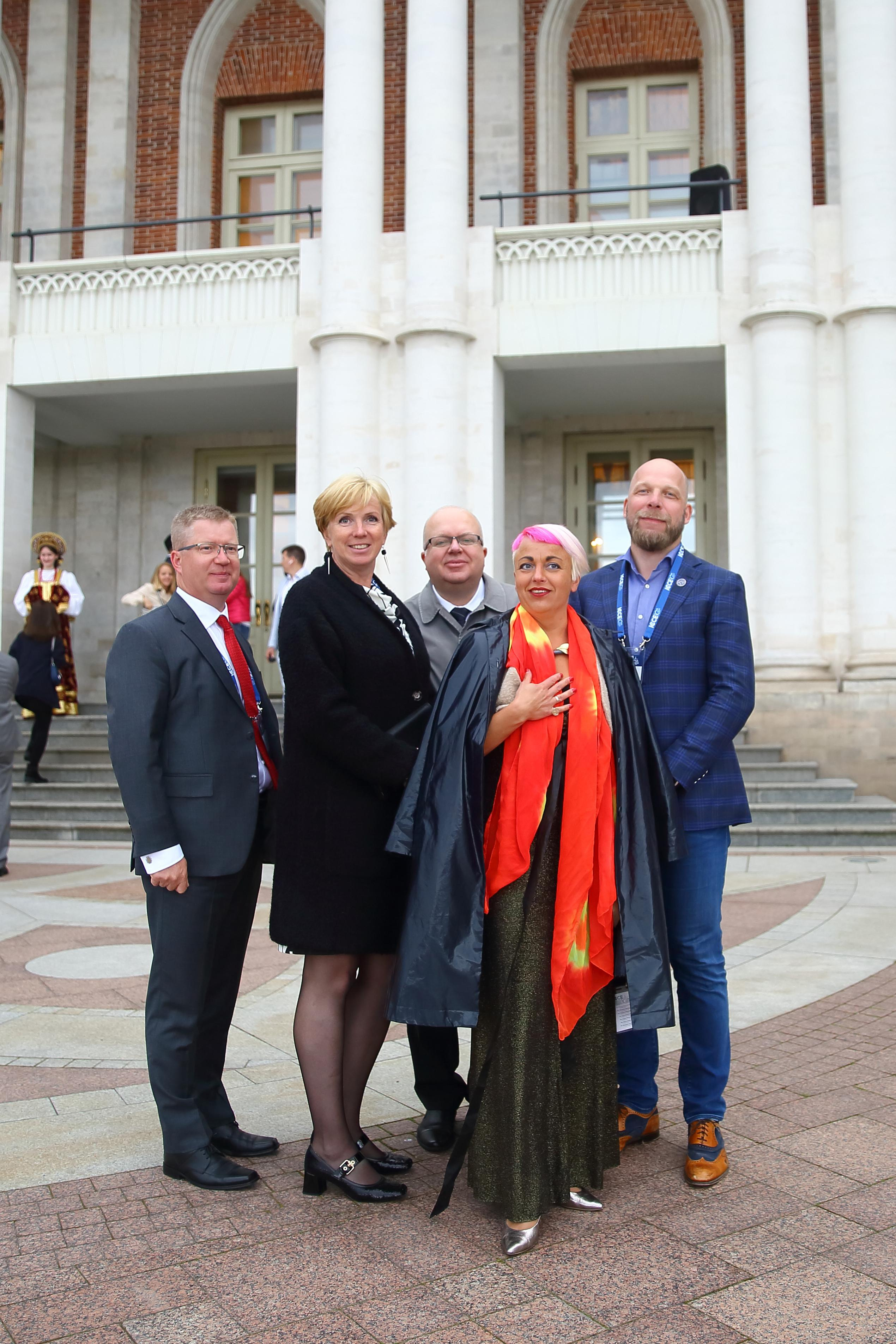 Встреча гостей в Царицыно вместе с солистами Геликон оперы. Фотограф ваших самых ярких событий в Москве и СПБ. Збронская Юлия