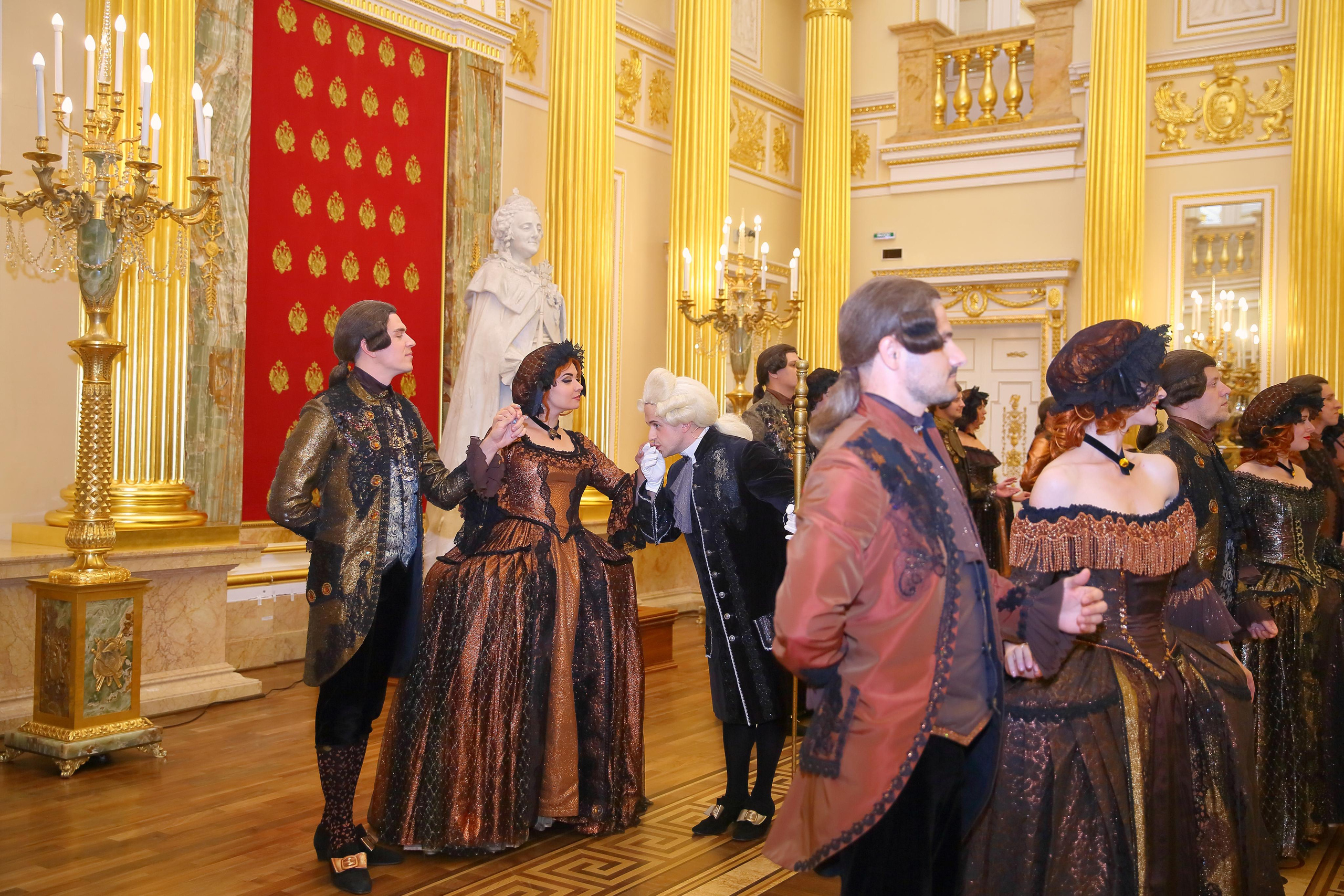 Встреча гостей в Царицыно вместе с солистами Геликон оперы. Фотограф ваших самых ярких событий в Москве и СПБ. Збронская Юлия