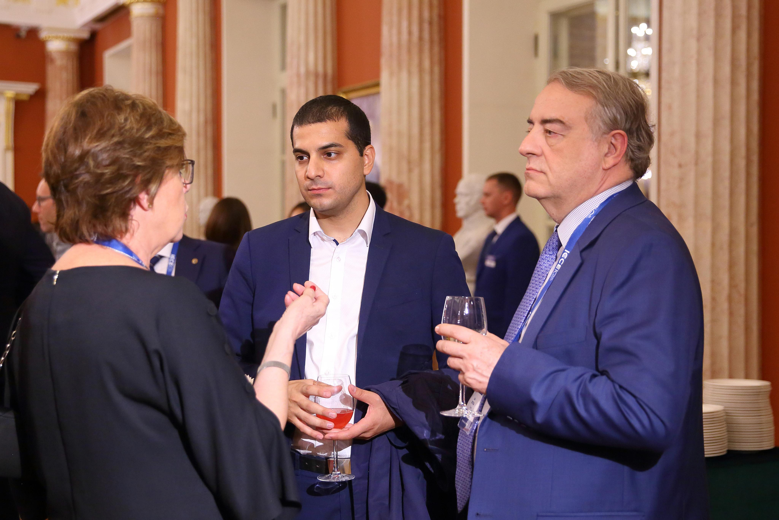 Встреча гостей в Царицыно вместе с солистами Геликон оперы. Фотограф ваших самых ярких событий в Москве и СПБ. Збронская Юлия